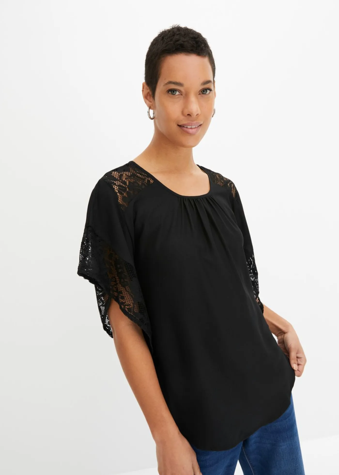 bonprix bonprix Blusa tipo túnica con aplicaciones Negro Sale