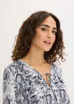 bonprix bonprix Blusa tipo túnica de satén vaporoso Negro-blanco con estampado de serpiente Outlet