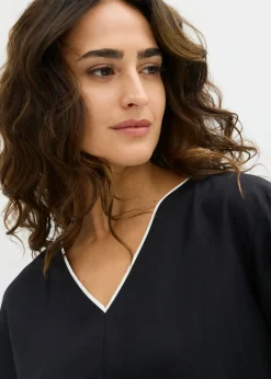 bonprix bonprix Blusa tipo túnica de viscosa fluida Negro-blanco lana