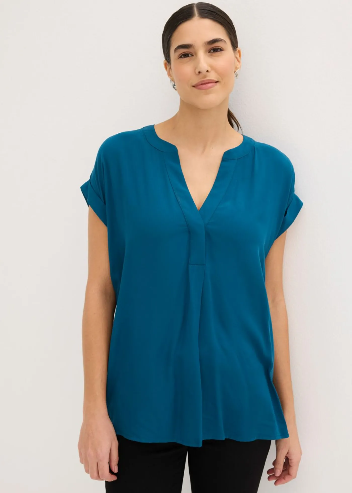 bonprix bonprix Blusa tipo túnica de viscosa pura Petróleo azul New