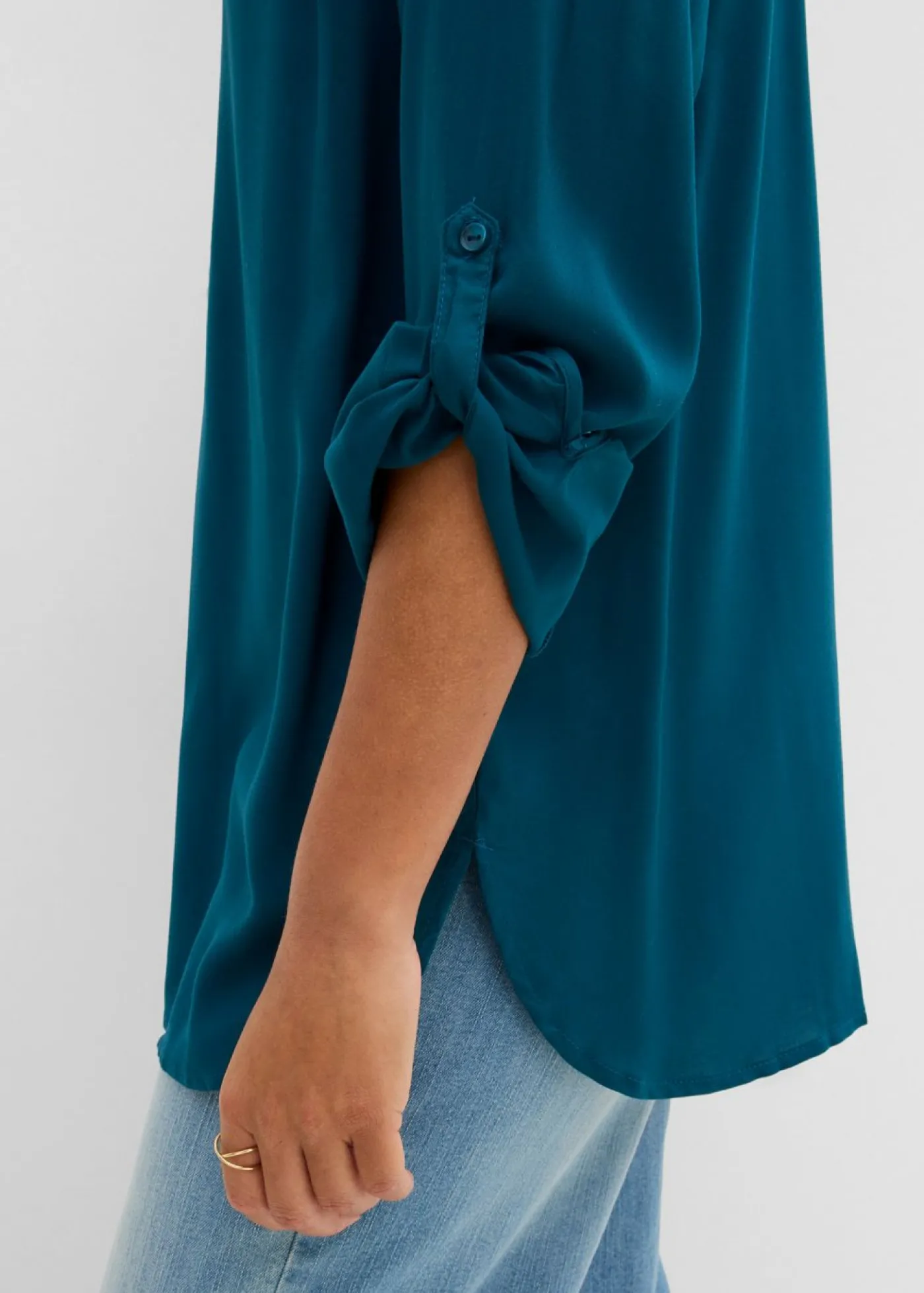 bonprix bonprix Blusa tipo túnica de viscosa suave Petróleo azul Hot