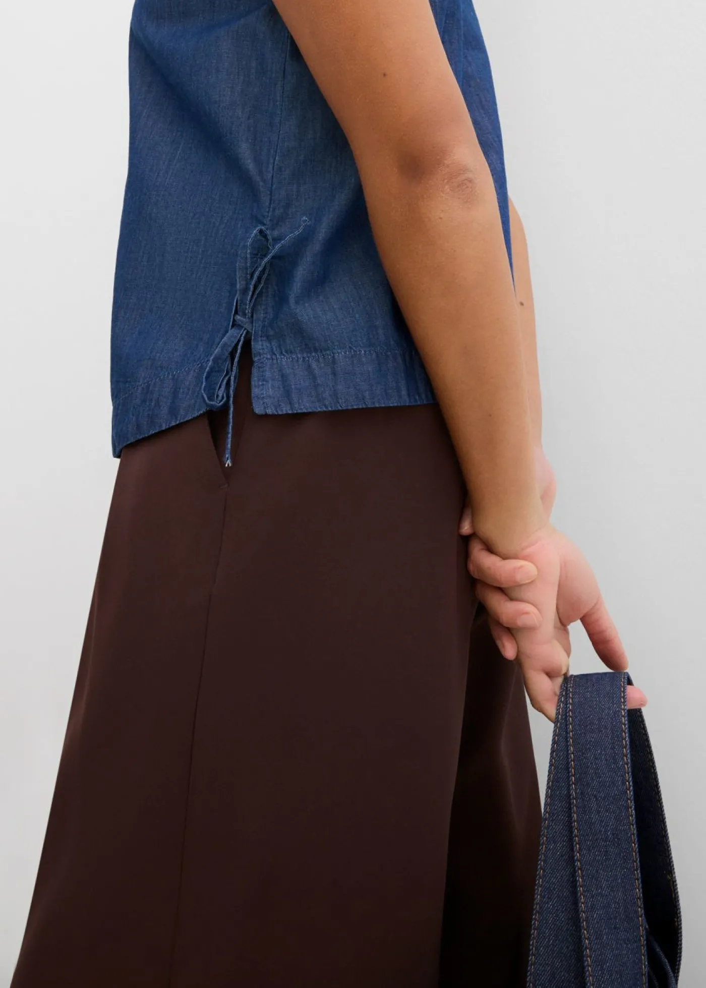 bonprix bonprix Blusa vaquera de algodón orgánico Azul piedra