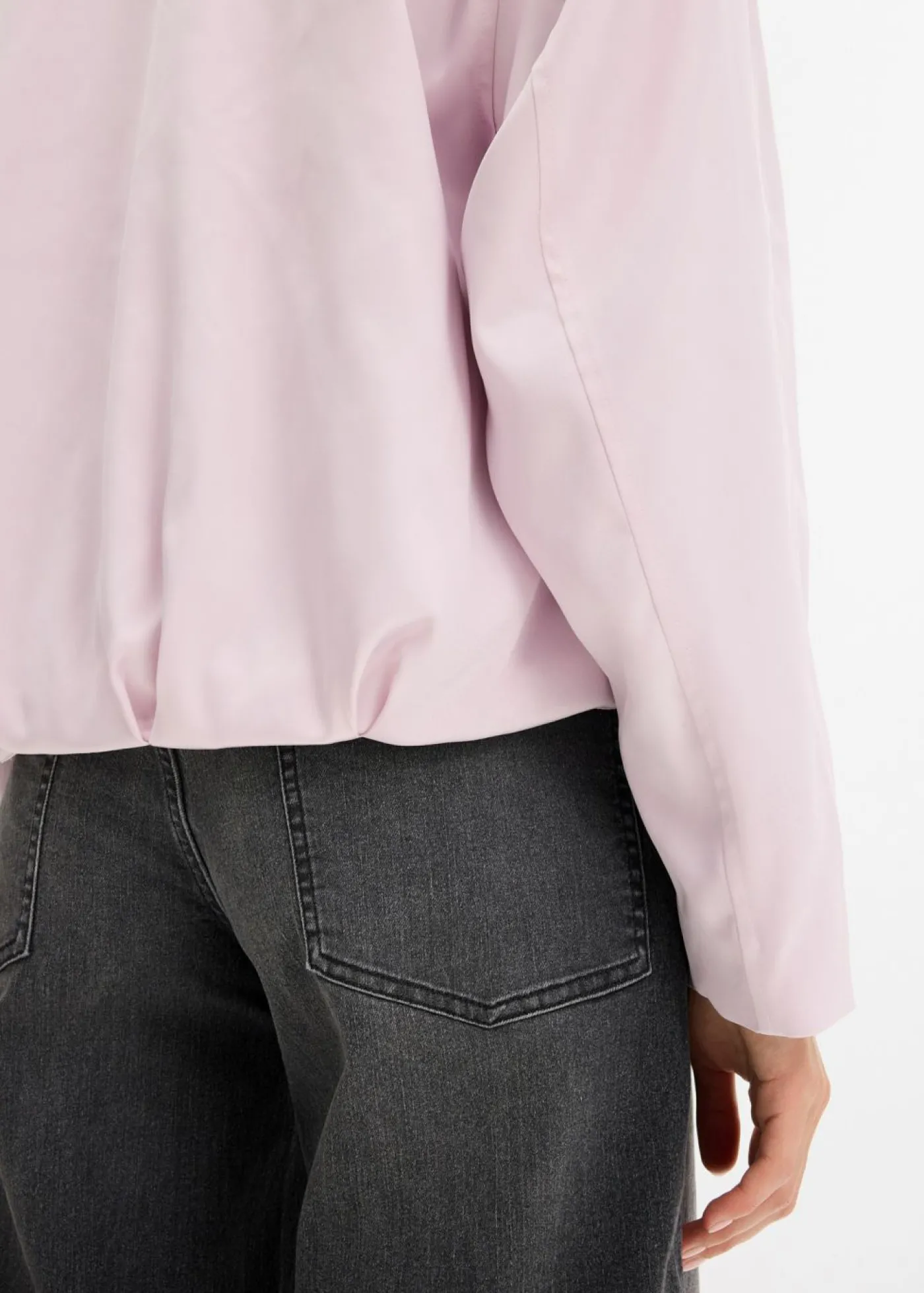 bonprix bonprix Blusón suave de mezcla de viscosa brillante Lila empolvado Clearance