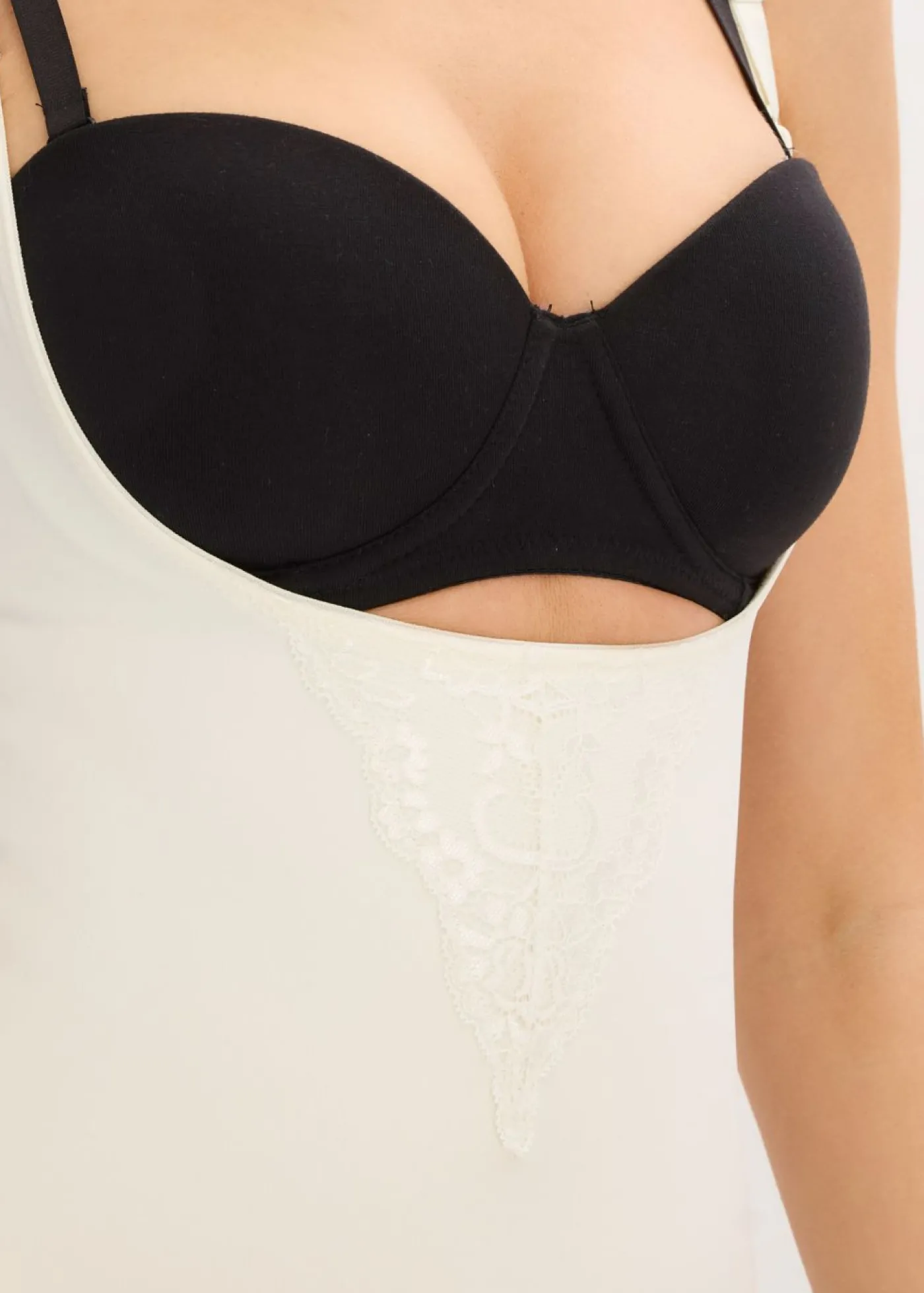 bonprix bonprix Body con gran efecto moldeador Blanco lana Hot