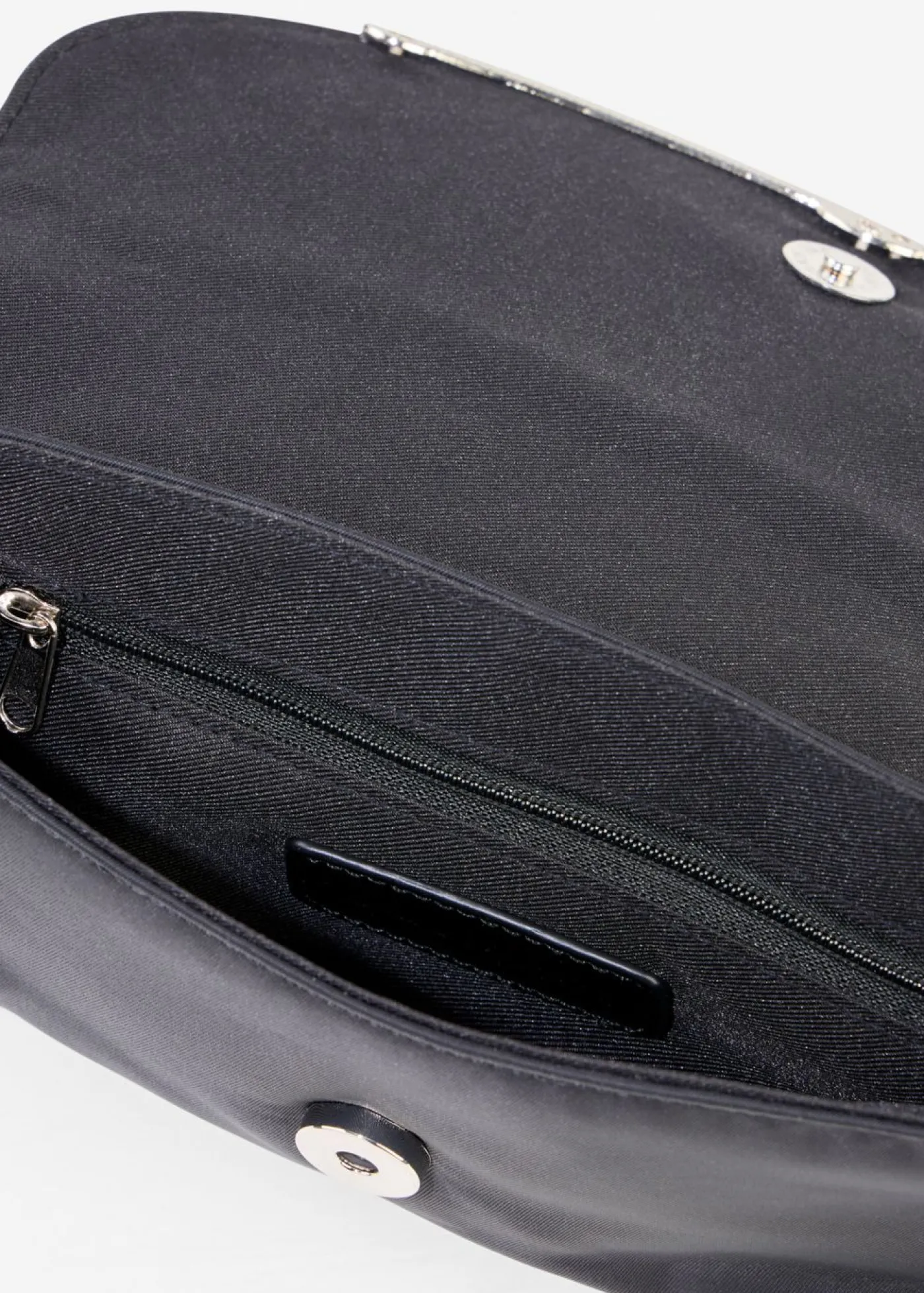 bonprix bonprix Bolso clutch con decoración de pedrería Negro Clearance
