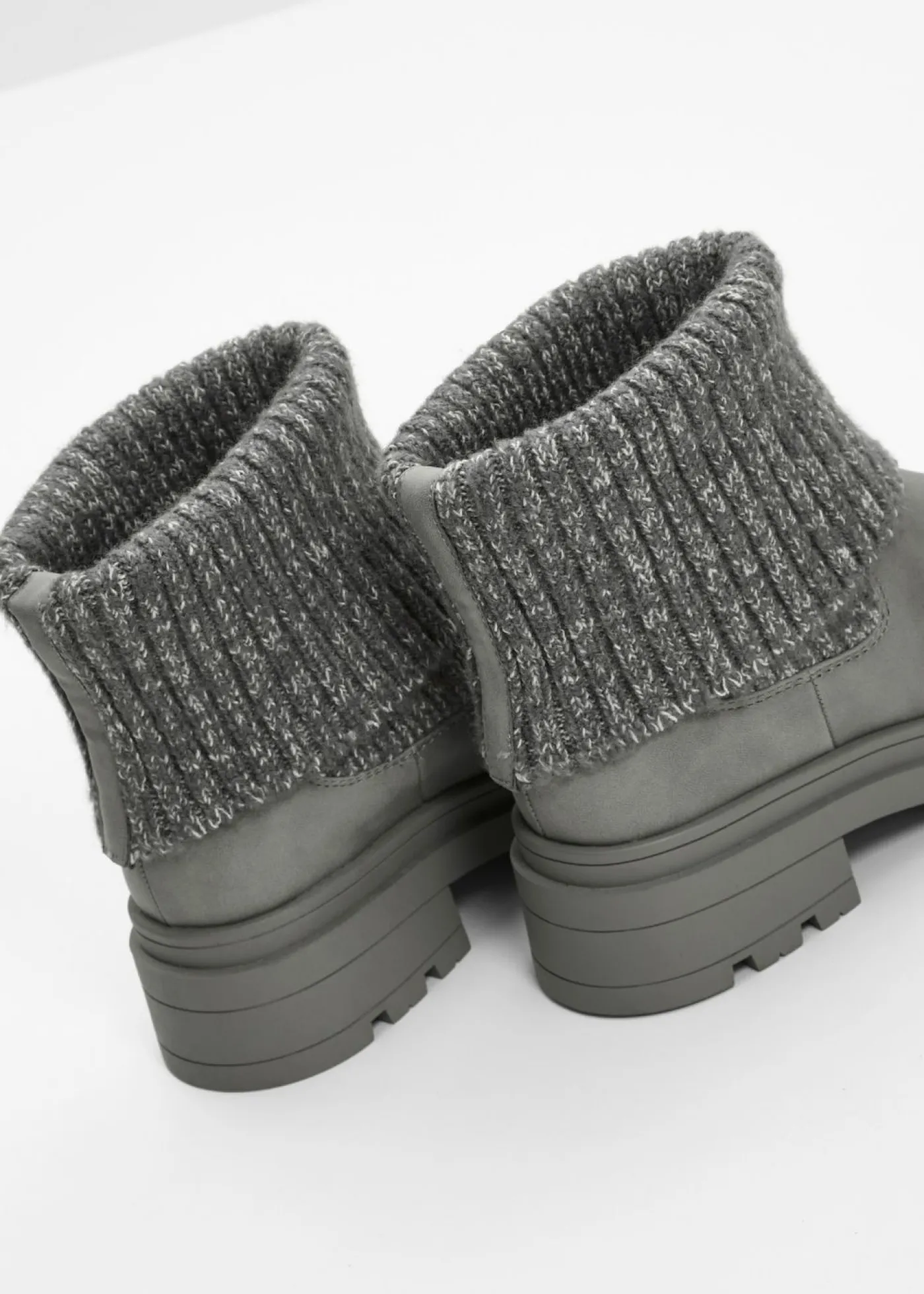 bonprix bonprix Botas Chelsea Gris Outlet