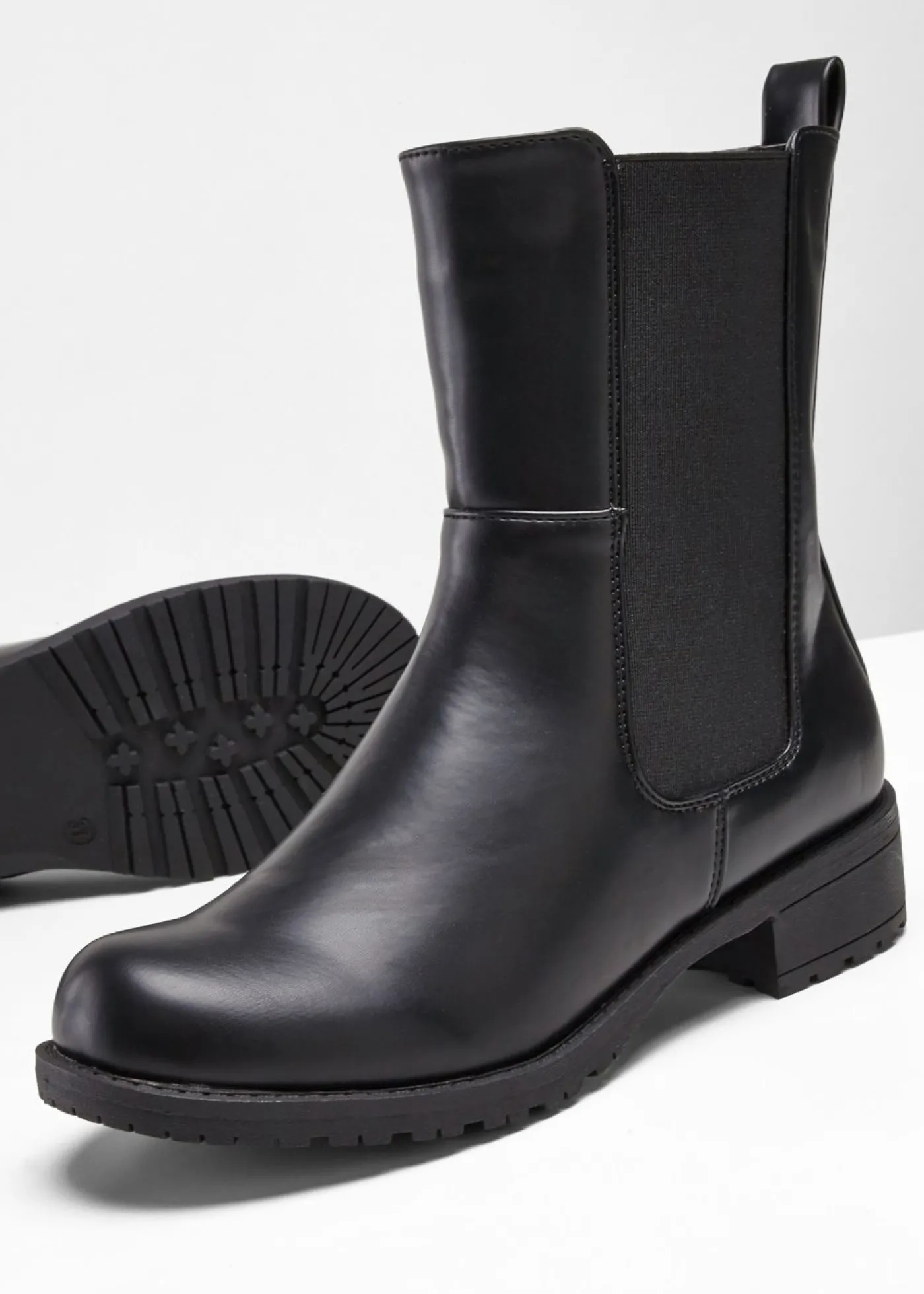 bonprix bonprix Botas Chelsea Negro Hot