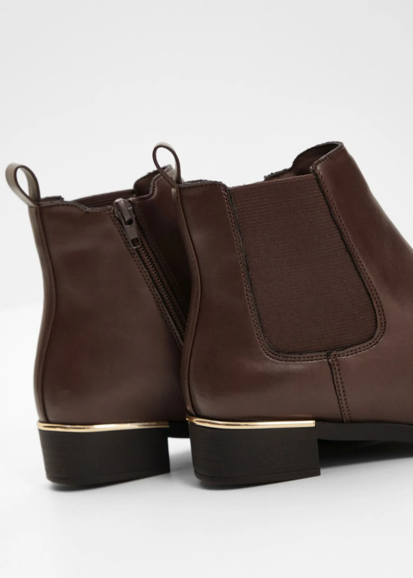 bonprix bonprix Botas Chelsea Marrón oscuro Hot