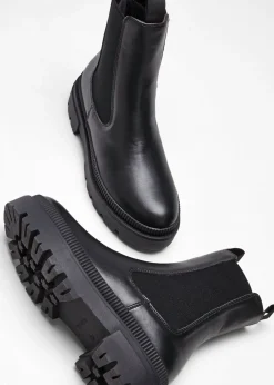 bonprix bonprix Botas Chelsea con suela perfilada Negro Hot