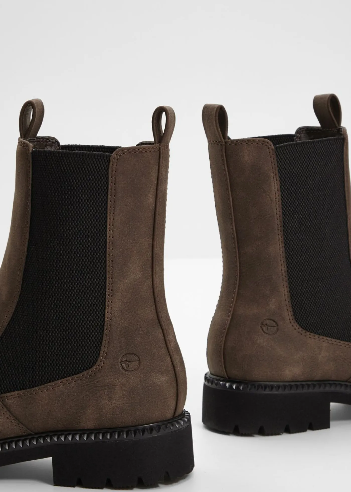 bonprix Tamaris Botas chelsea de Tamaris Marrón oscuro New