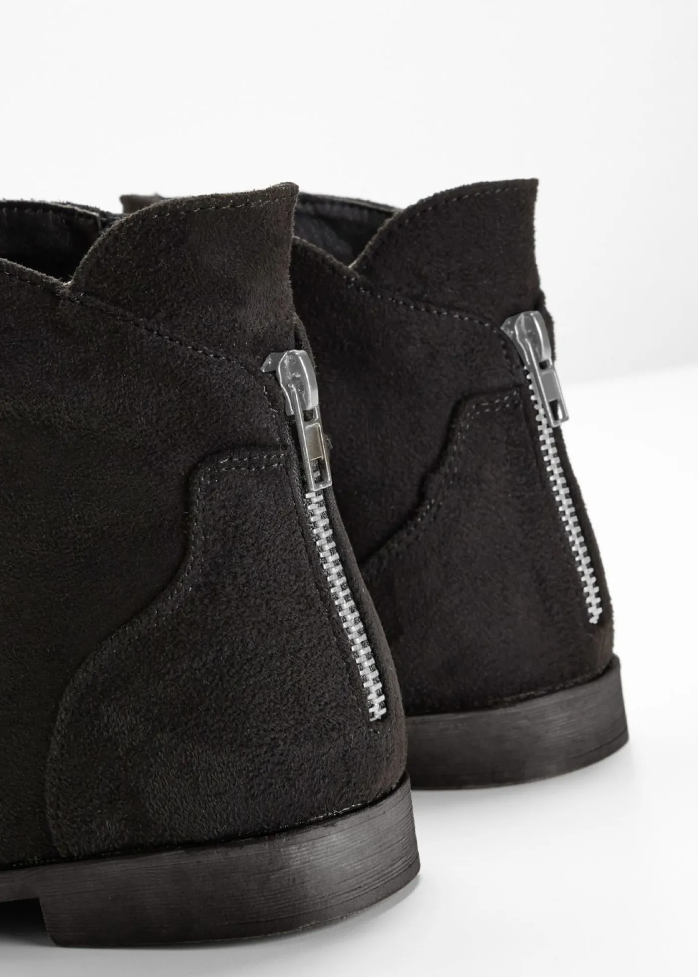 bonprix bonprix Botines con fruncido Negro New