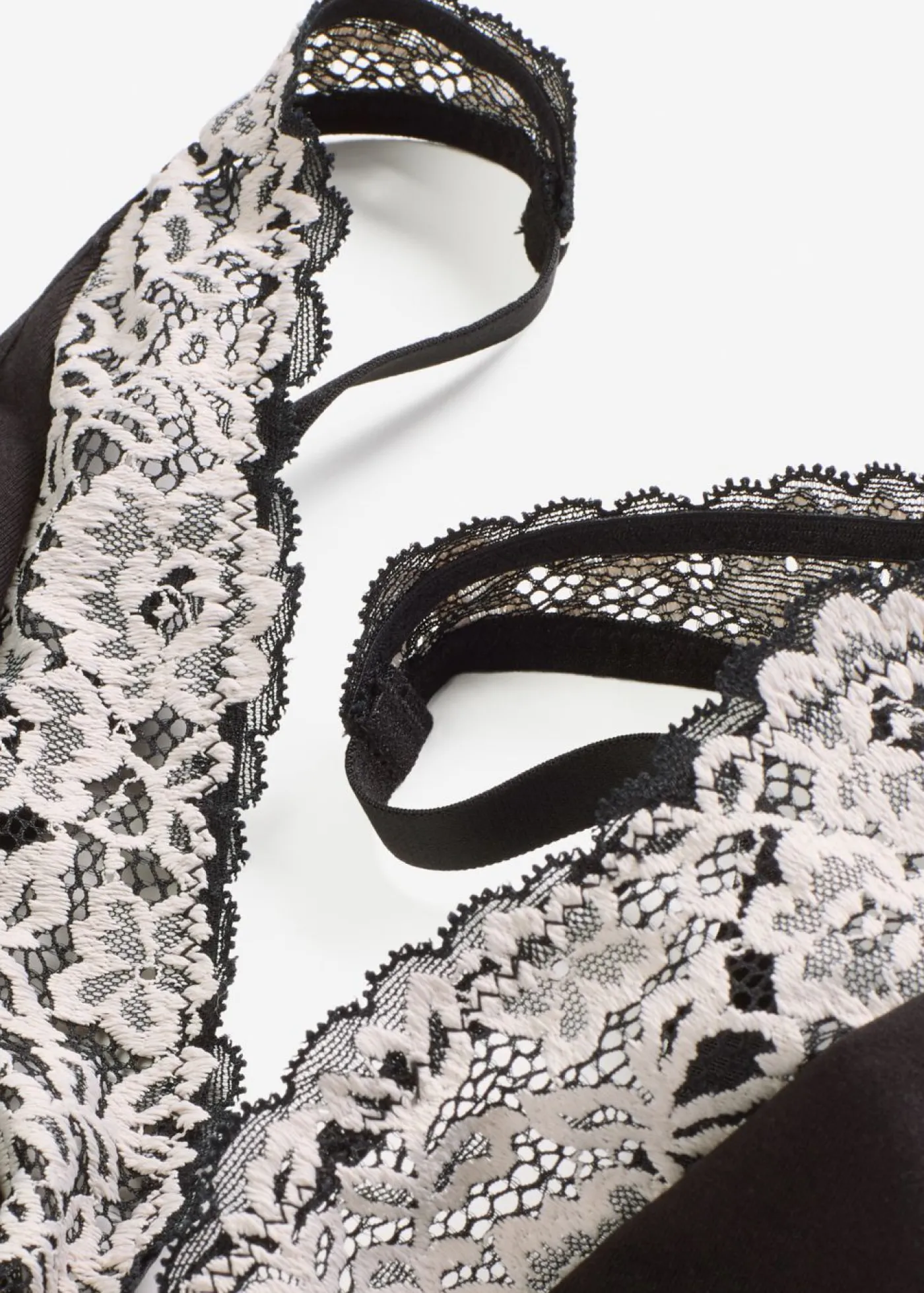 bonprix bonprix Bralette sin aros con algodón orgánico y encaje Negro-blanco lana Online