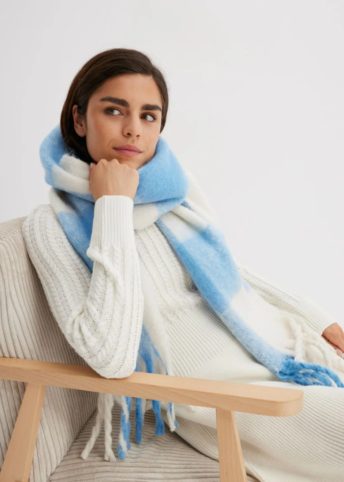 bonprix bonprix Bufanda azul brillante-blanco lana a cuadros Sale