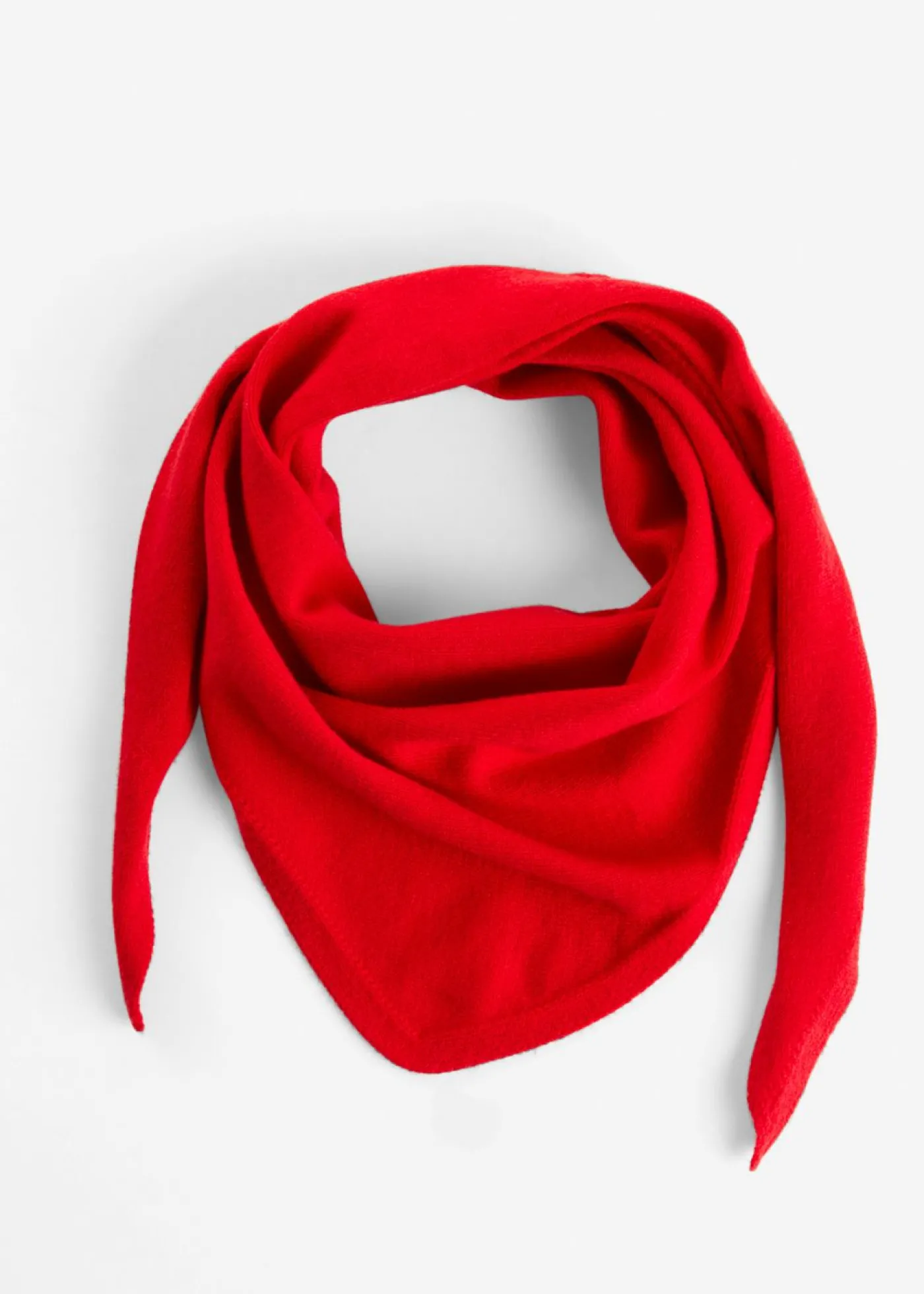 bonprix bonprix Bufanda triangular de punto rojo lava Hot