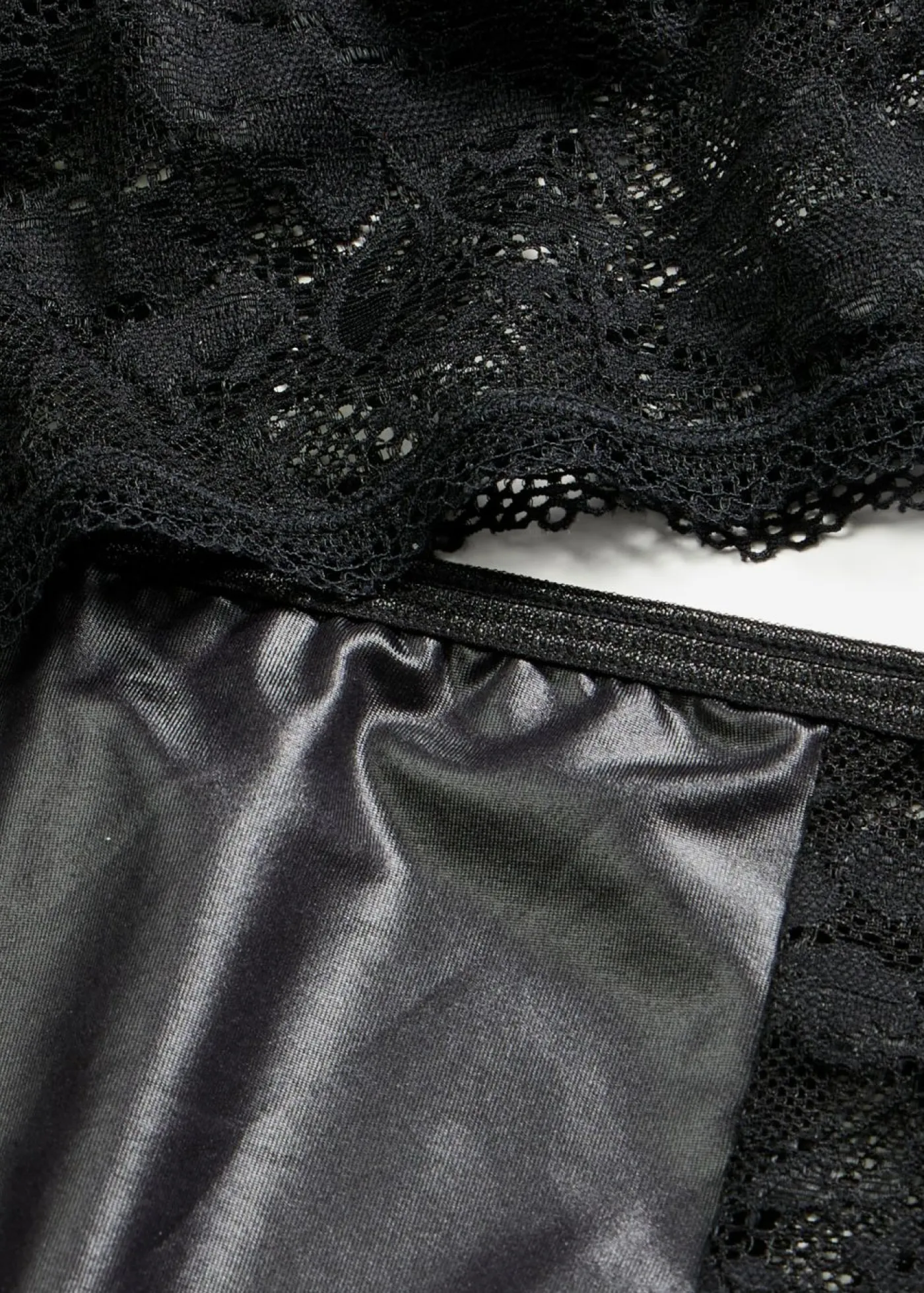 bonprix VENUS Bustier + falda (conjunto de 2 piezas) Negro Online