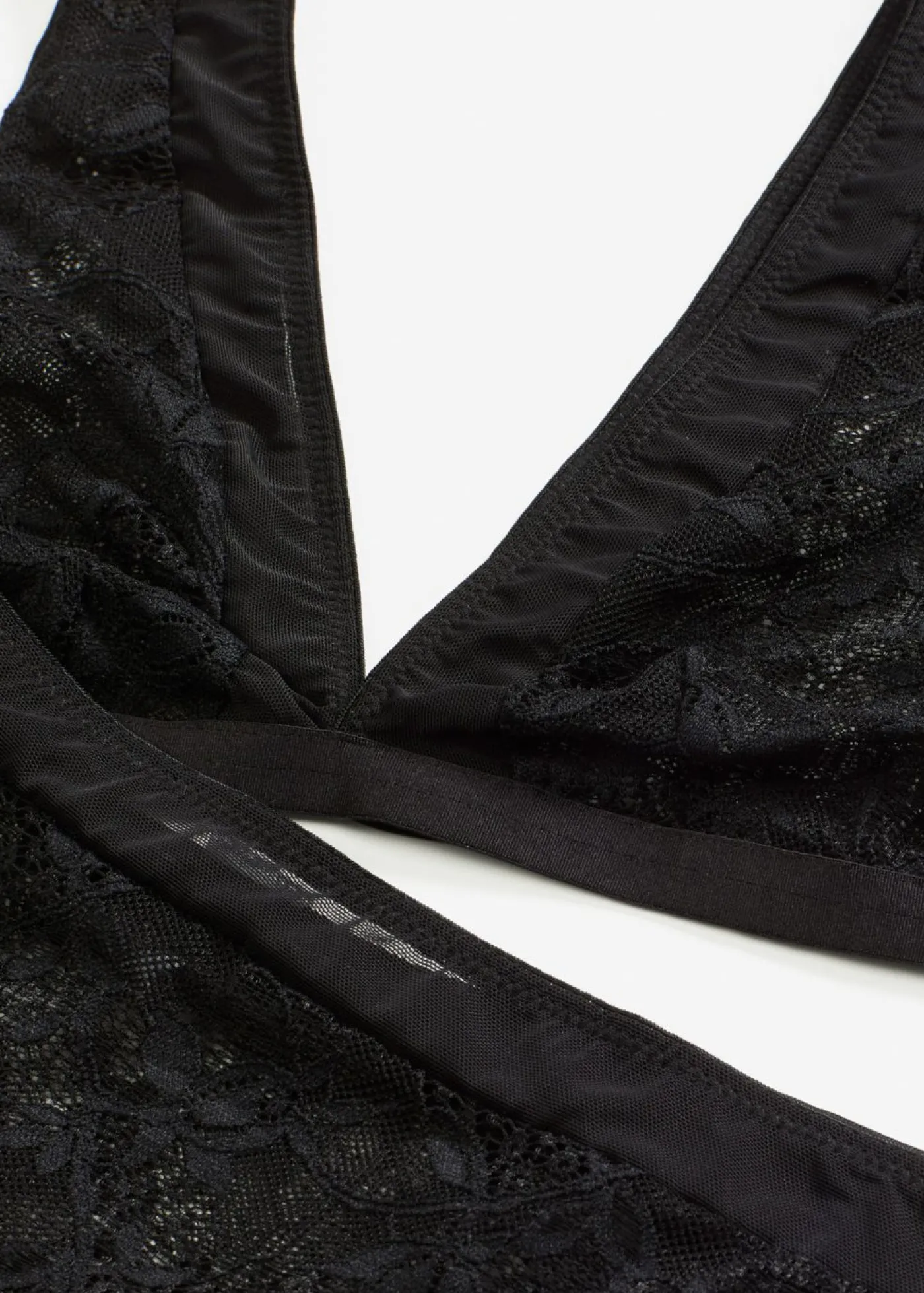 bonprix bonprix Bustier + tanga de talle alto (2 piezas) Negro Best
