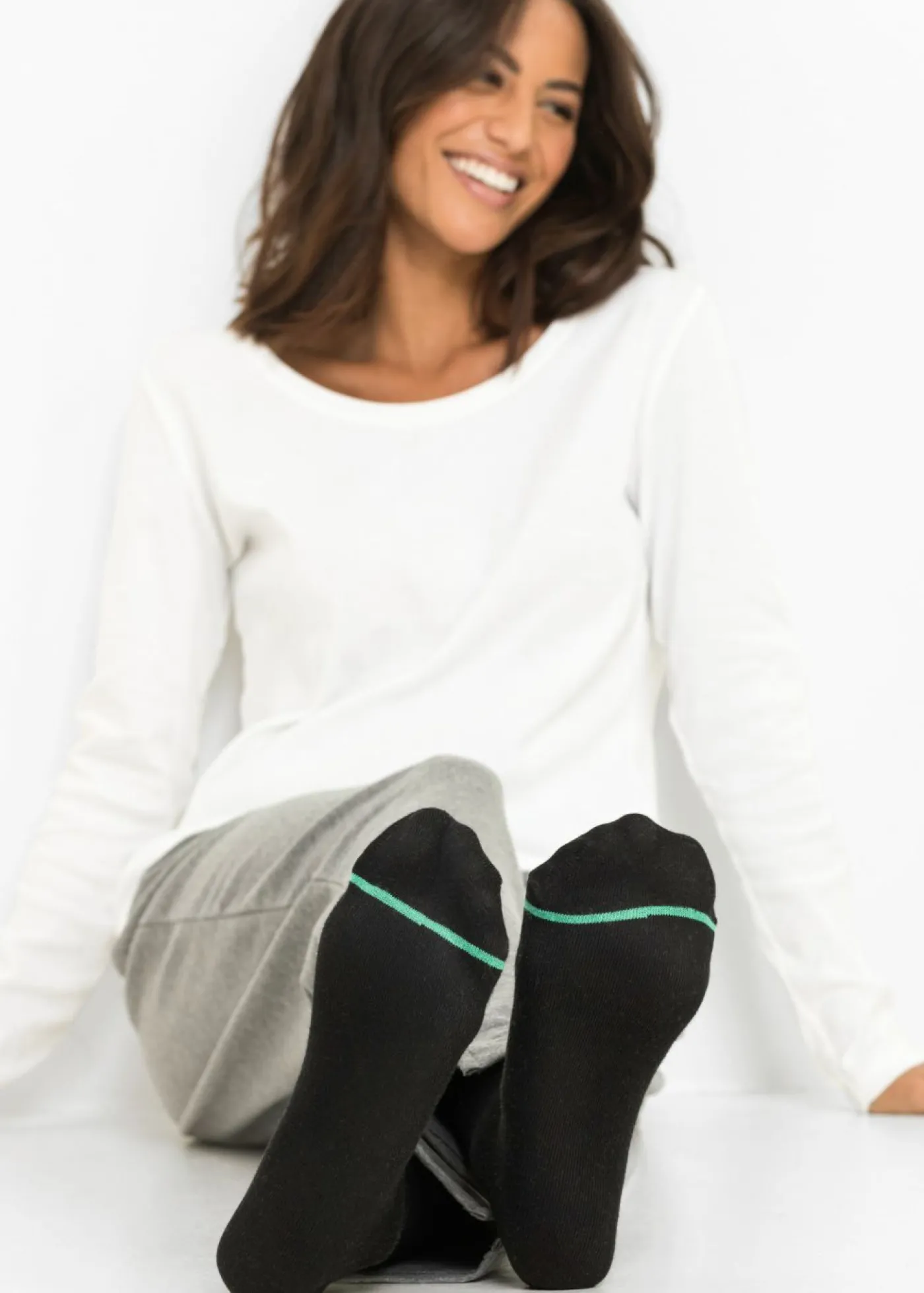 bonprix bonprix Calcetines de algodón orgánico (5 pares) Negro Discount