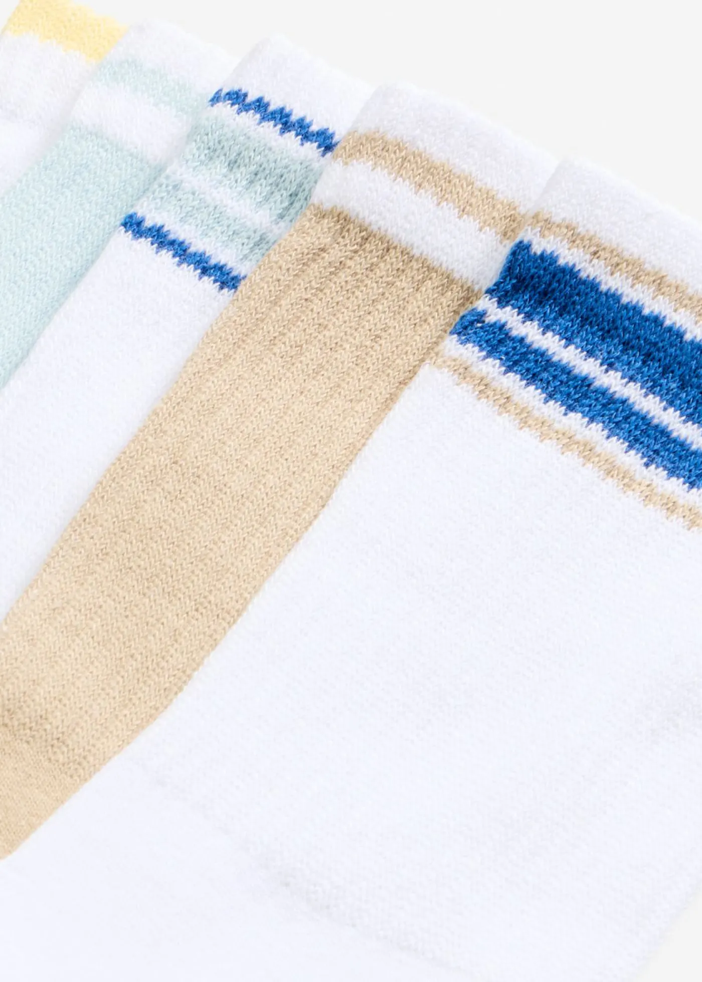 bonprix bonprix Calcetines deportivos de algodón orgánico (5 pares) Blanco + azul pálido + arena claro New