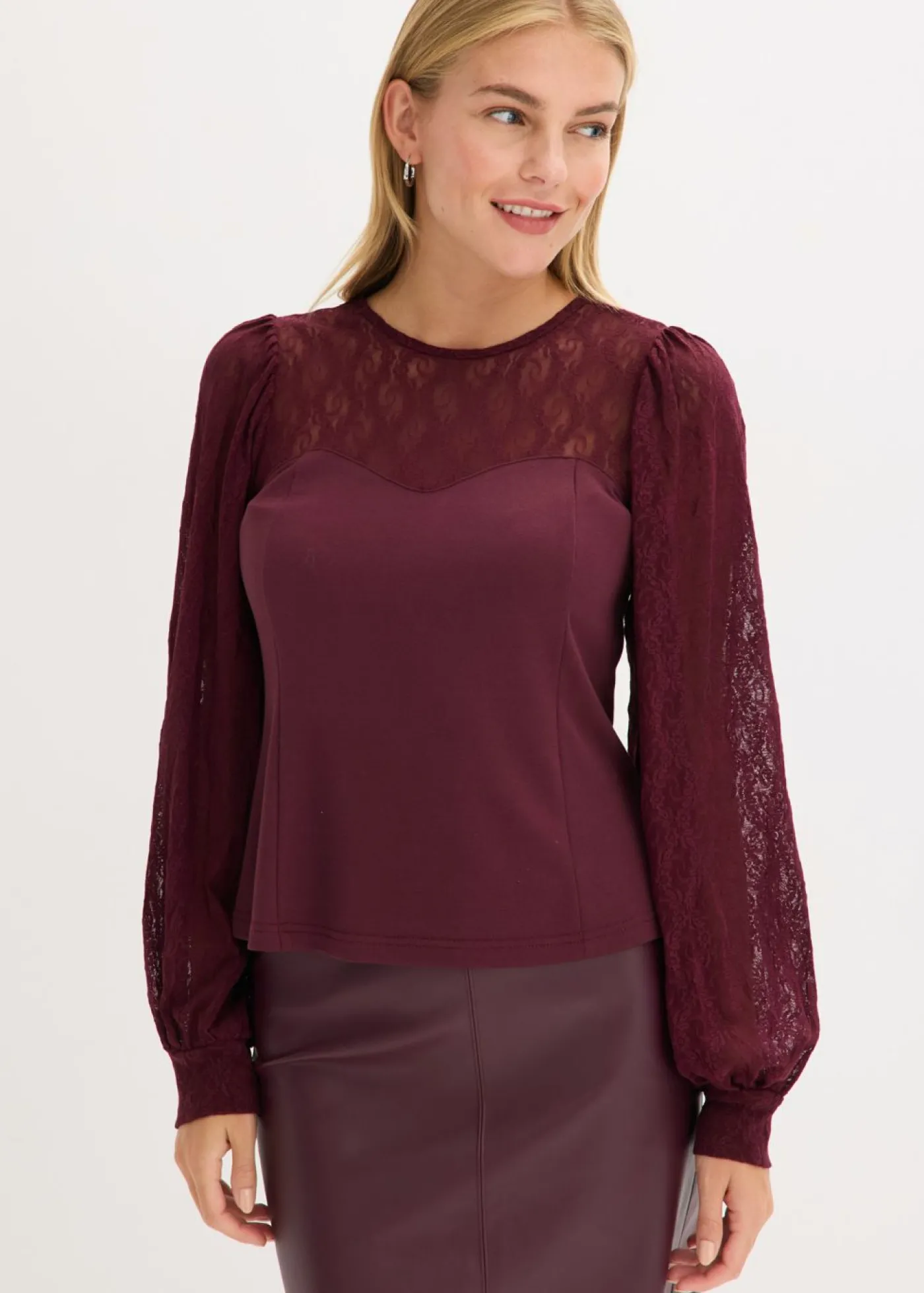 bonprix bonprix Camisa de manga larga con encaje rojo burdeos Best