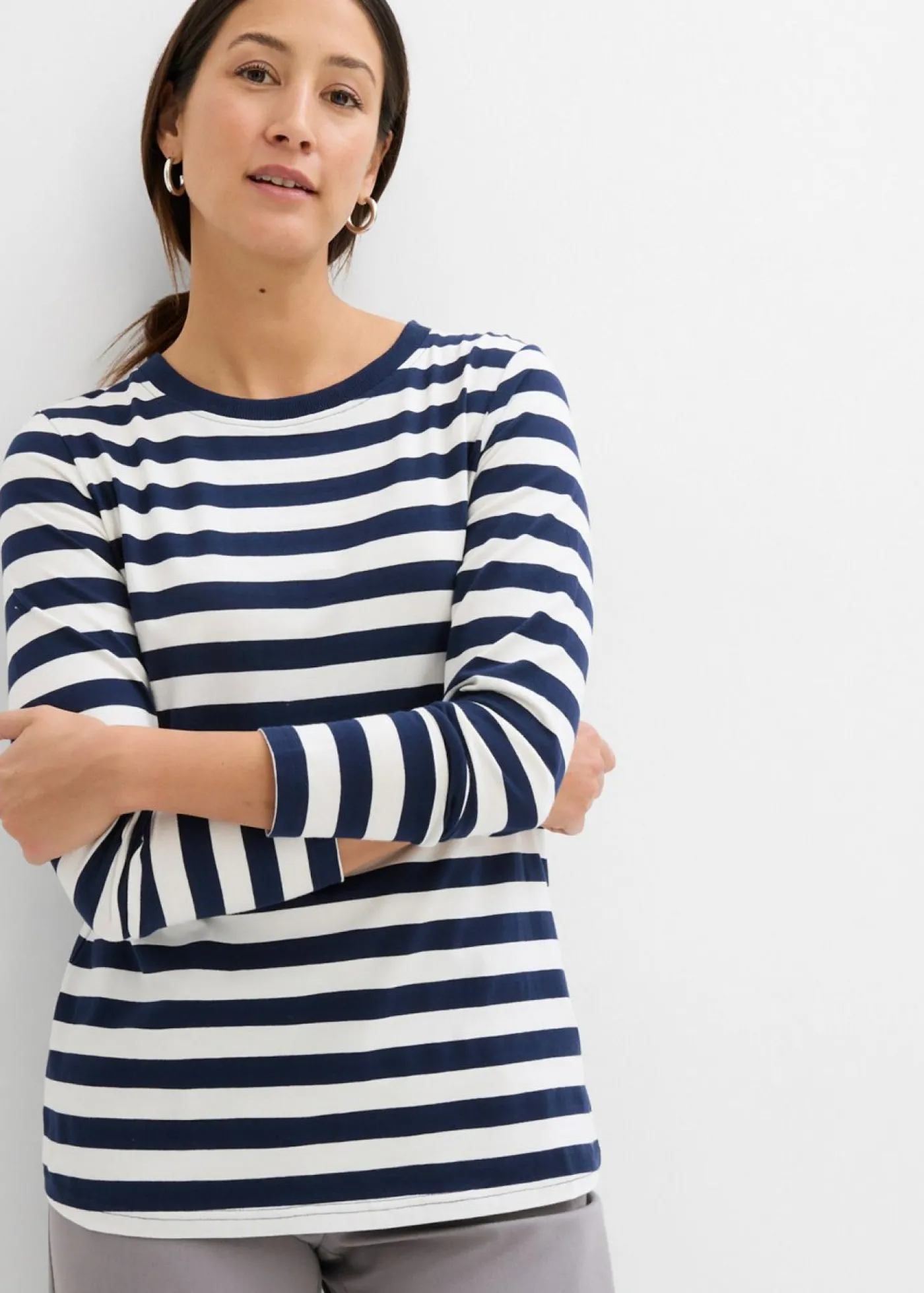bonprix bonprix Camiseta a rayas de algodón orgánico puro azul marino/blanco lana con rayas