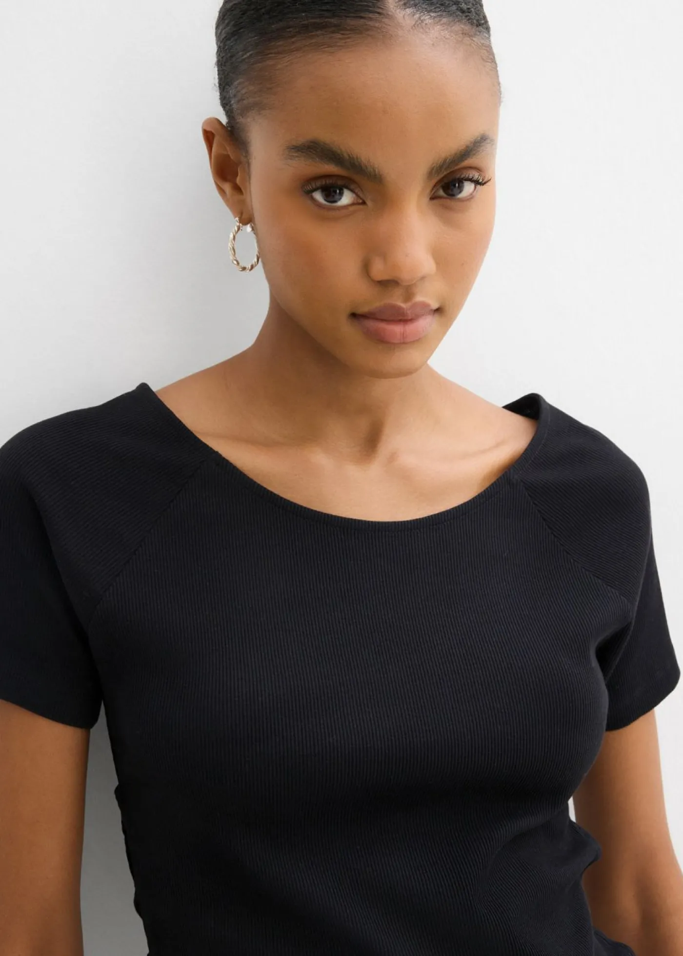 bonprix bonprix Camiseta ajustada de algodón orgánico puro Negro