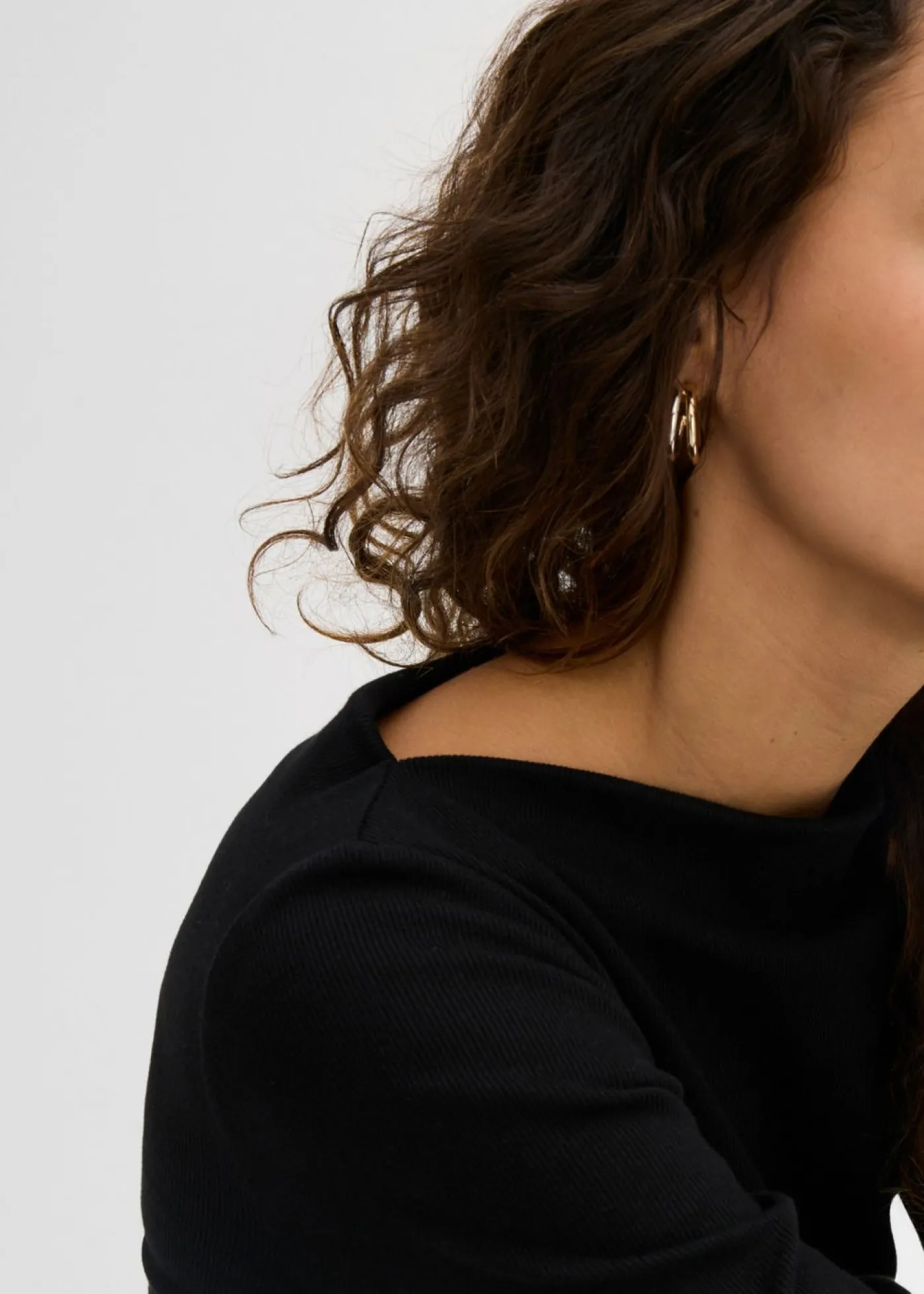 bonprix bonprix Camiseta ajustada de canalé Negro Outlet
