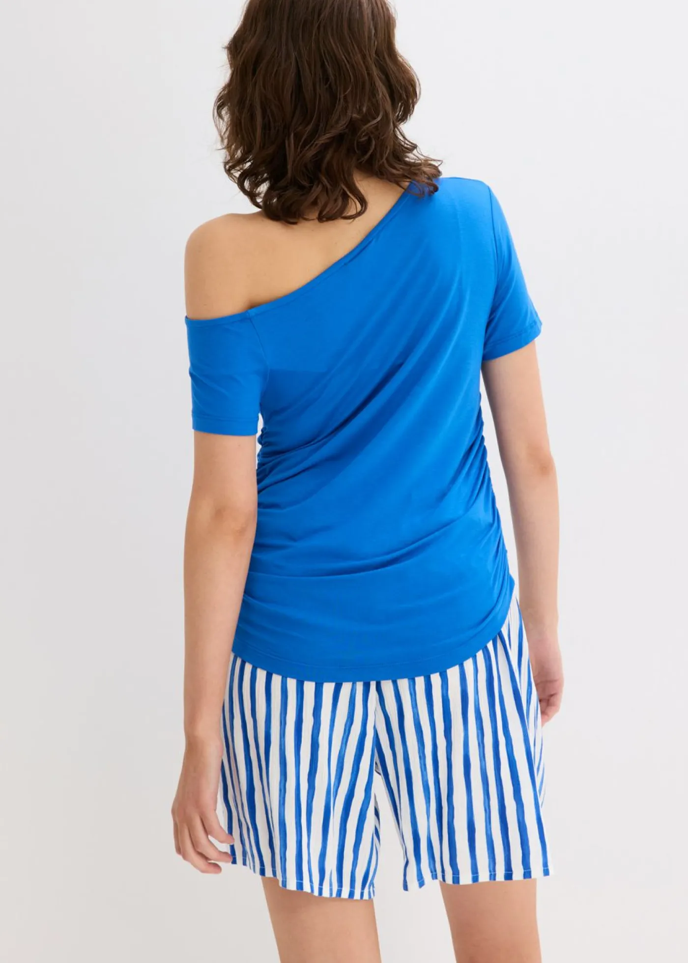 bonprix bonprix Camiseta asimétrica Azul ártico Online