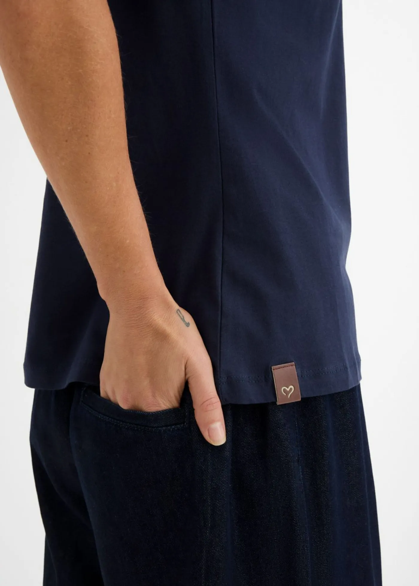 bonprix bonprix Camiseta bordada Azul marino