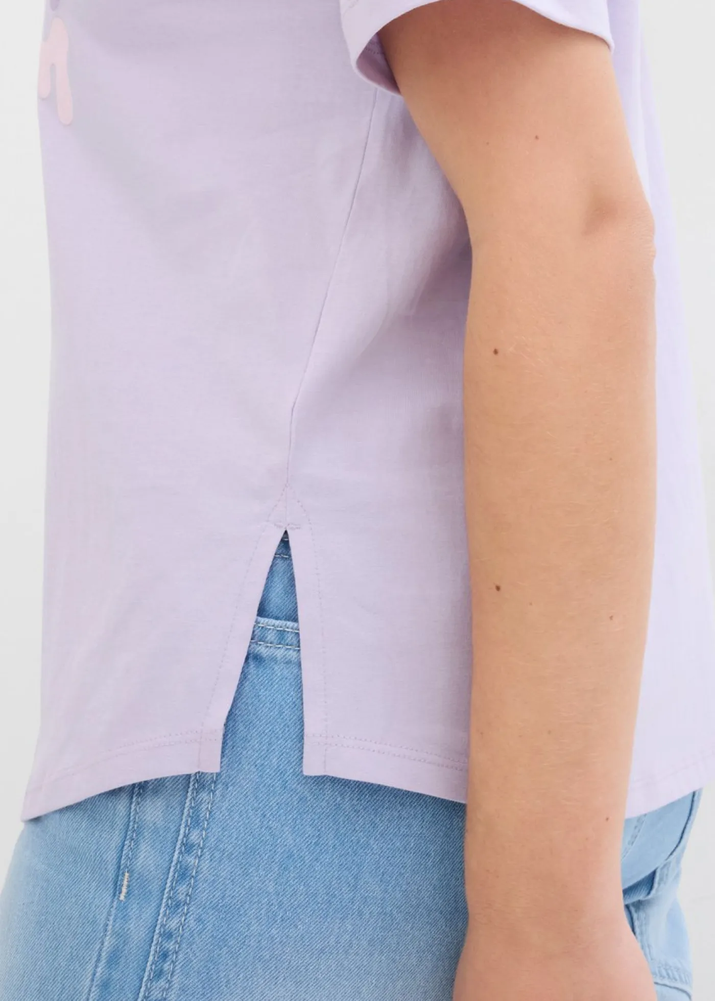 bonprix bonprix Camiseta boxy oversize de algodón orgánico Lila pastel estampado Clearance