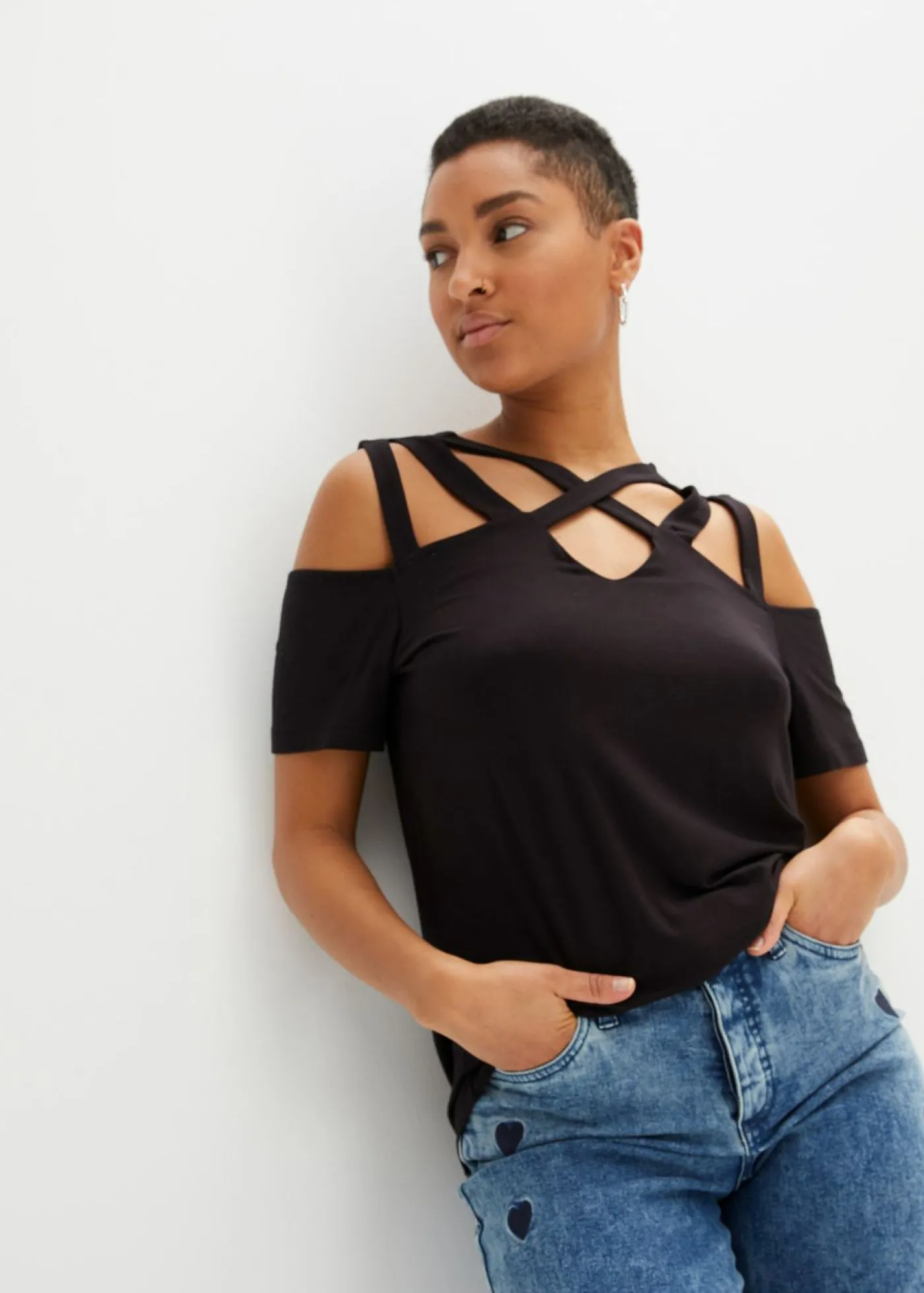 bonprix bonprix Camiseta con aberturas Negro