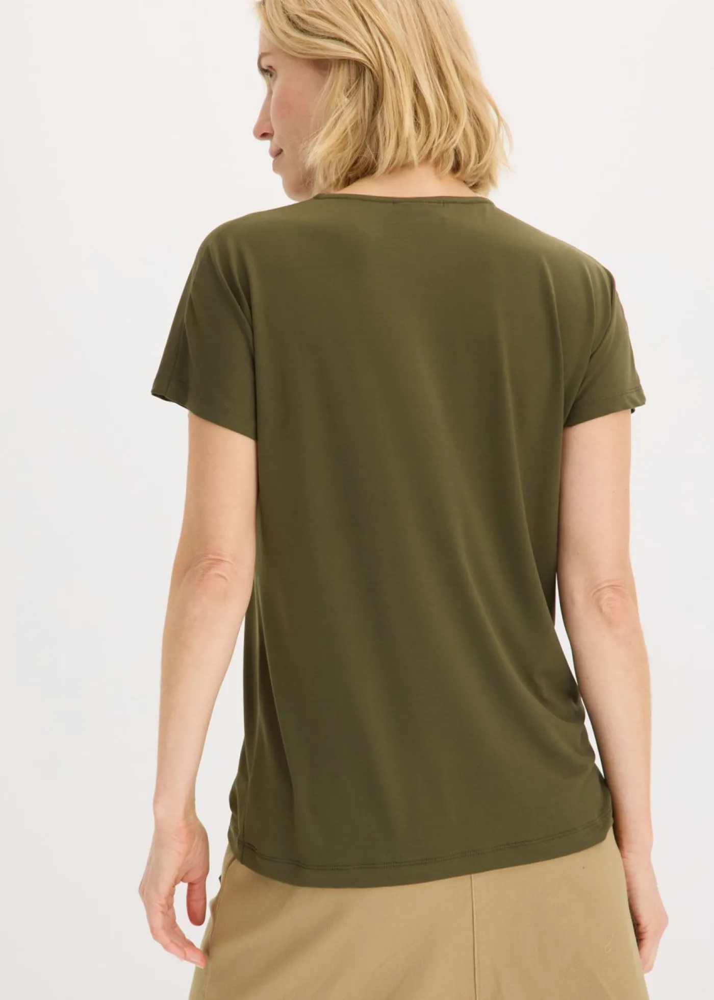 bonprix bonprix Camiseta con anillo decorativo Verde oliva oscuro Discount