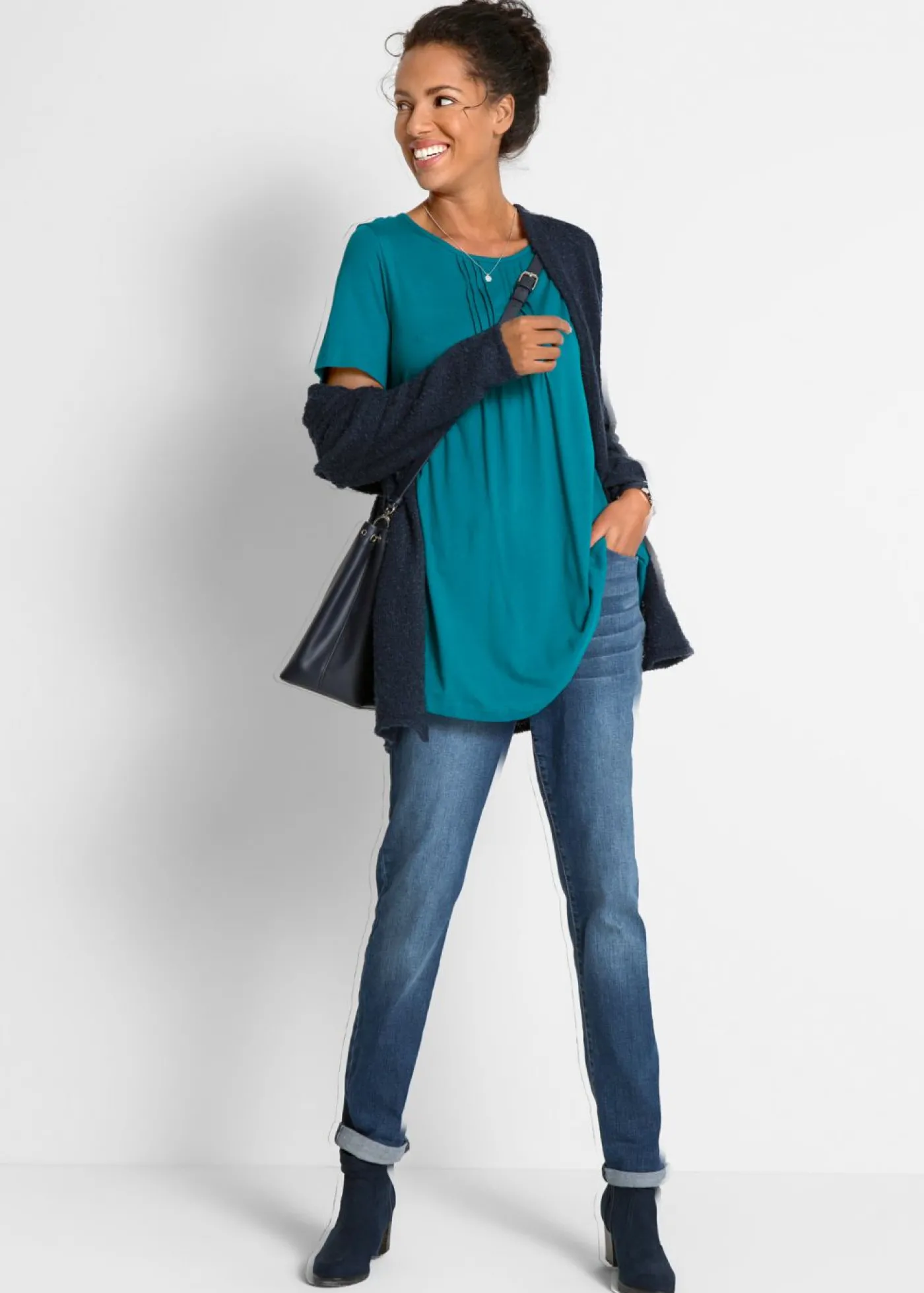 bonprix bonprix Camiseta con corte en A y manga corta turquesa Discount