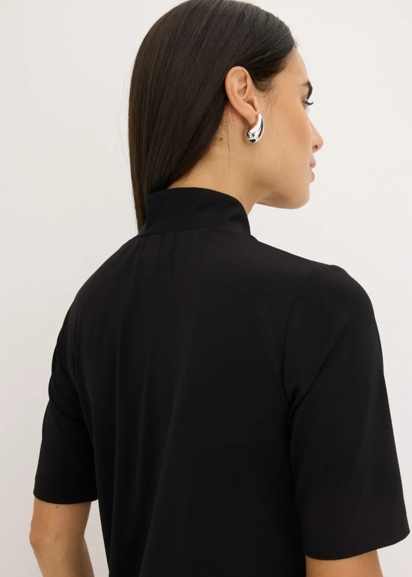 bonprix bonprix Camiseta con cuello chimenea Negro Online