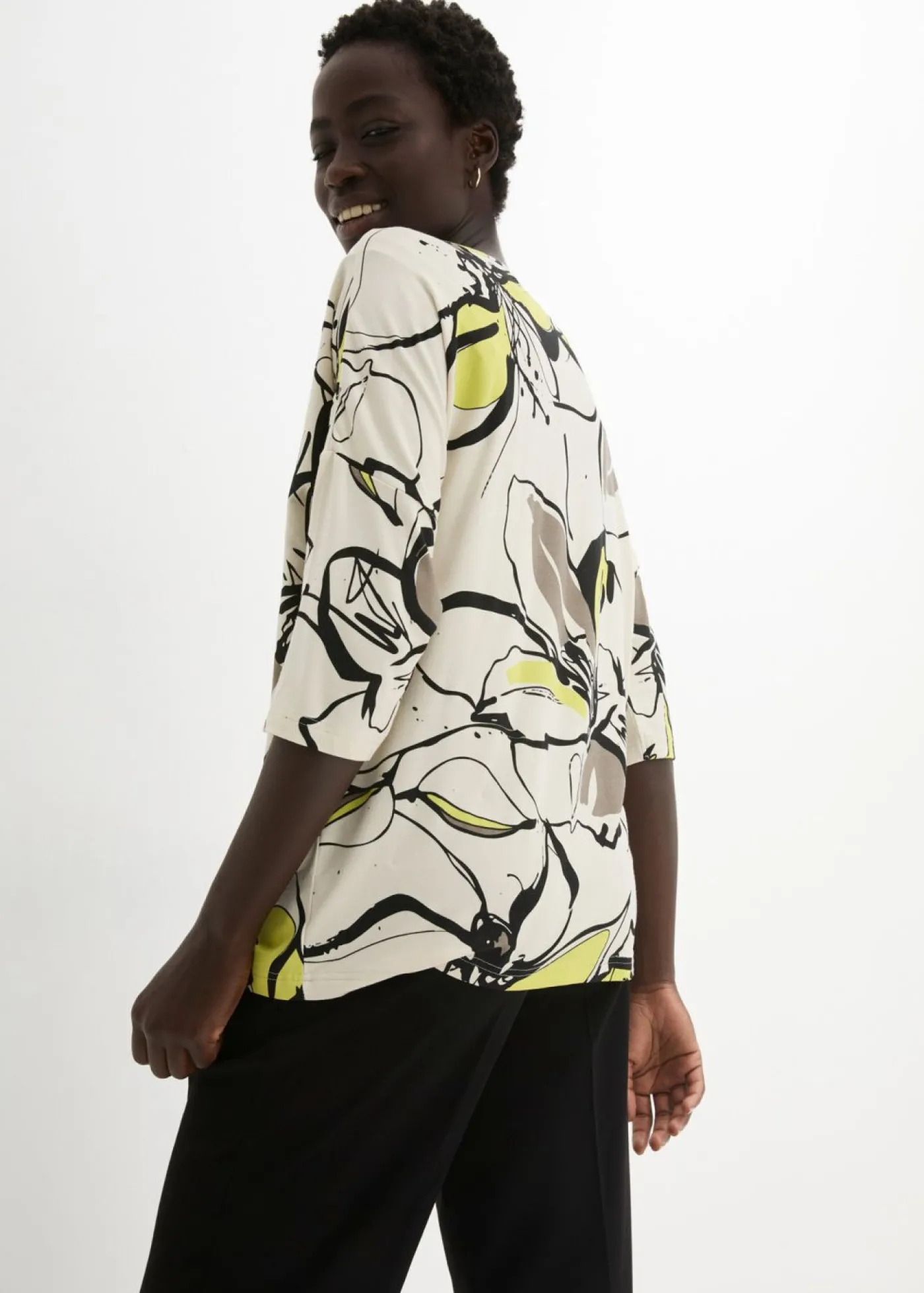 bonprix bonprix Camiseta con estampado de flores crudo-negro con flores Outlet