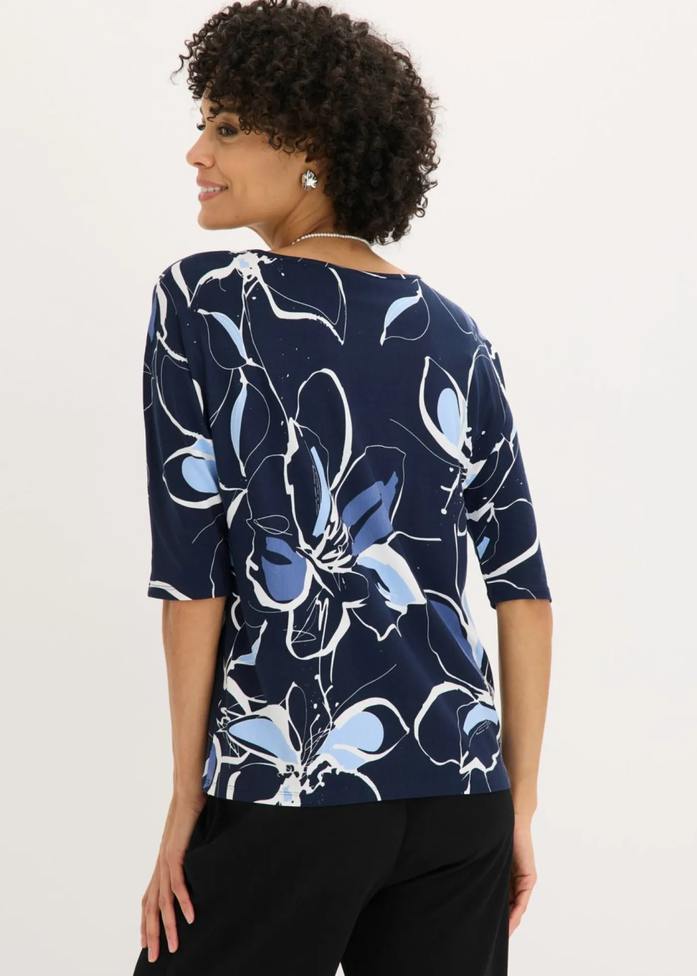 bonprix bonprix Camiseta con estampado de flores Azul marino-blanco lana de flores Best
