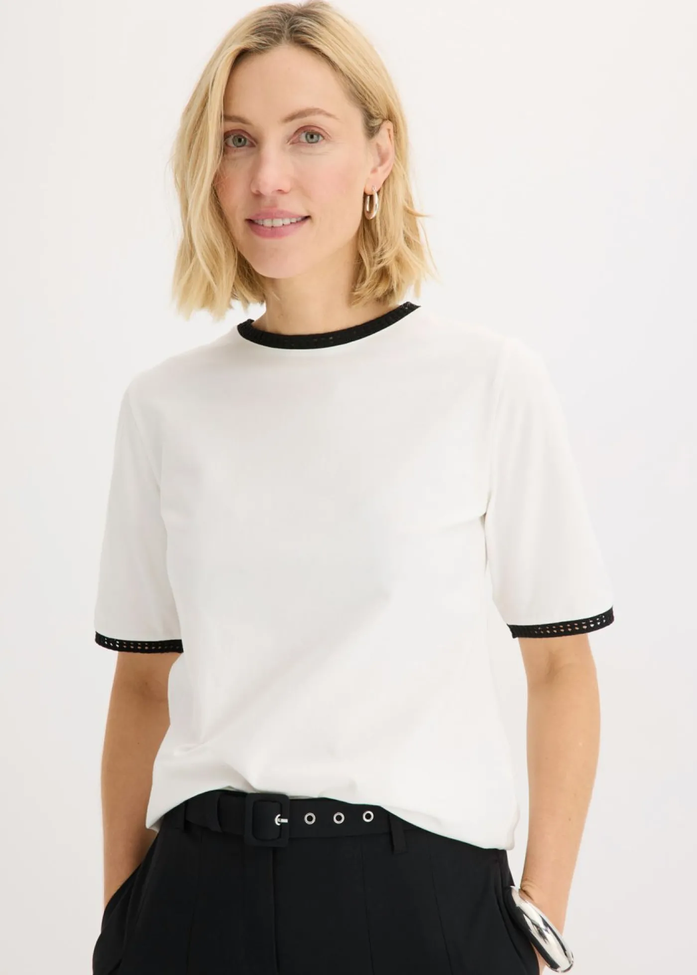 bonprix bonprix Camiseta con ribete de encaje Blanco lana-negro