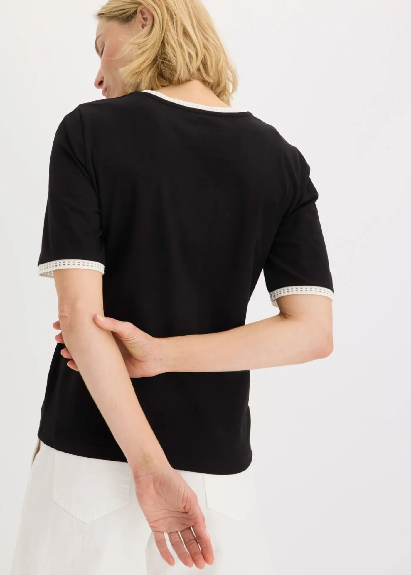 bonprix bonprix Camiseta con ribete de encaje Negro-blanco lana Sale