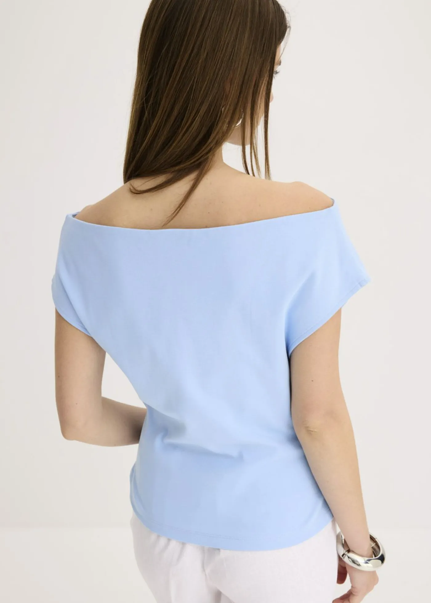 bonprix bonprix Camiseta de algodón orgánico puro con hombros al descubierto Azul claro Online
