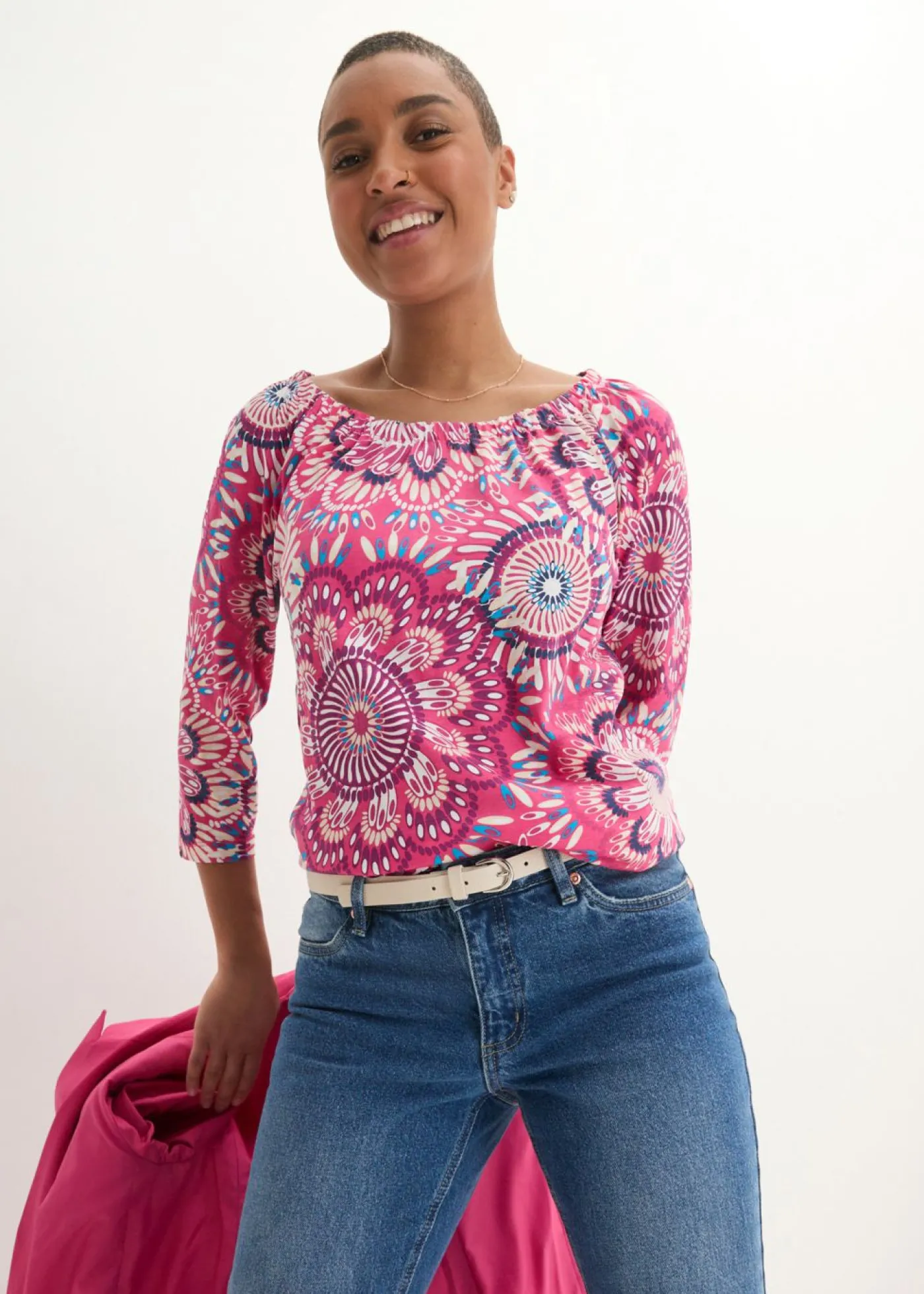 bonprix bonprix Camiseta de algodón orgánico puro Pink lady de flores Online
