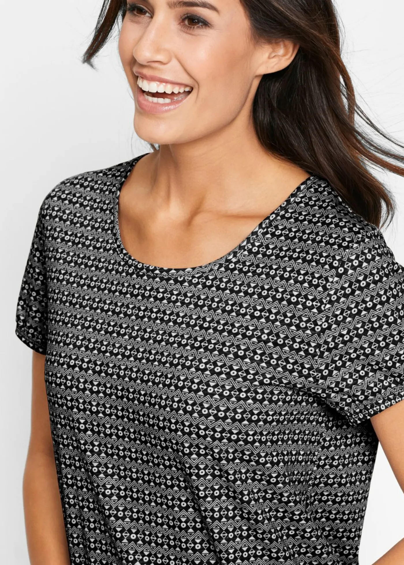 bonprix bonprix Camiseta de algodón puro Negro con estampado gráfico Hot