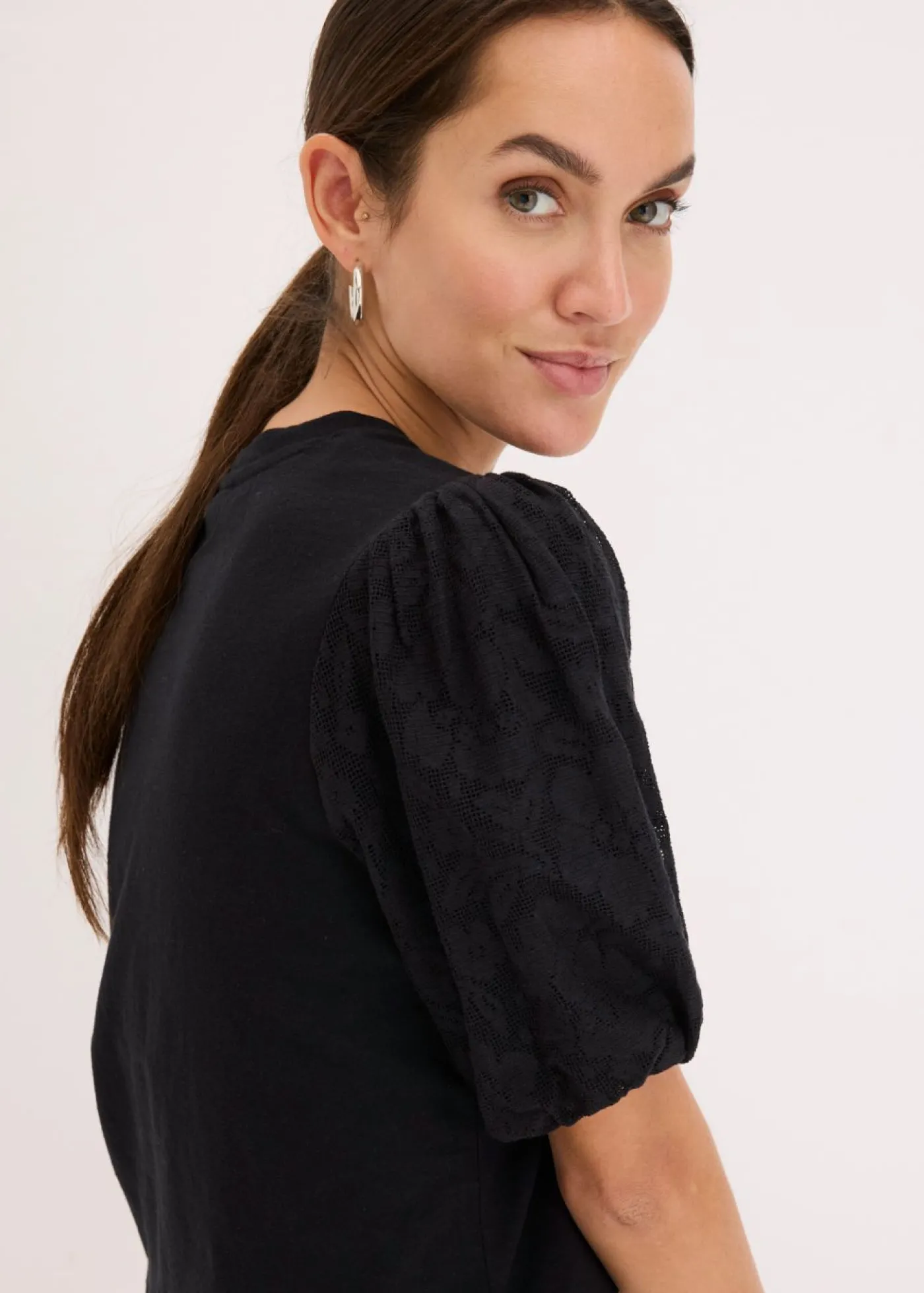 bonprix bonprix Camiseta de algodón puro Negro Hot