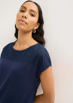 bonprix bonprix Camiseta de encaje de viscosa suave Azul marino Hot