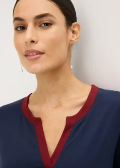 bonprix bonprix Camiseta de manga larga con abertura azul marino/rojo rubí New