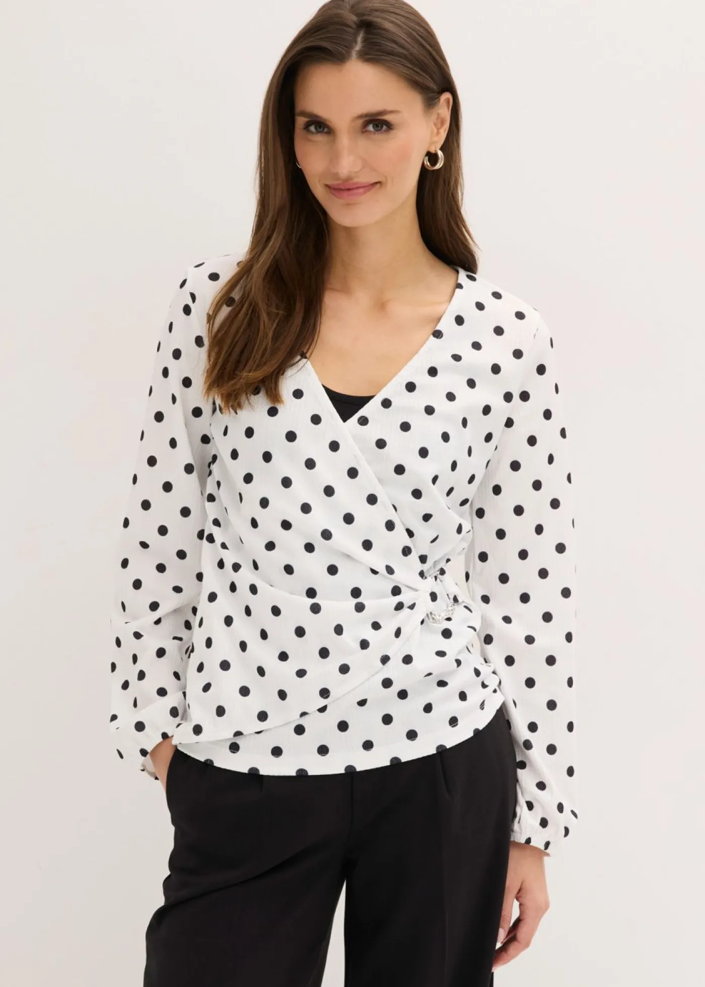 bonprix bonprix Camiseta de manga larga de punto estructurado blanco/negro topos Best