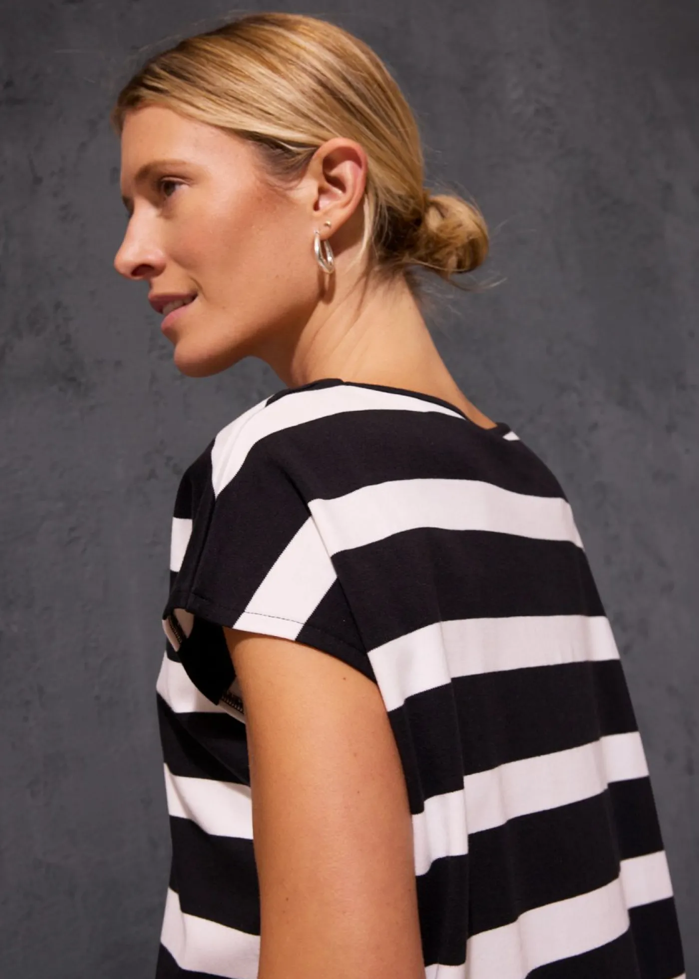 bonprix bonprix Camiseta de rayas negro-blanco lana con rayas Sale