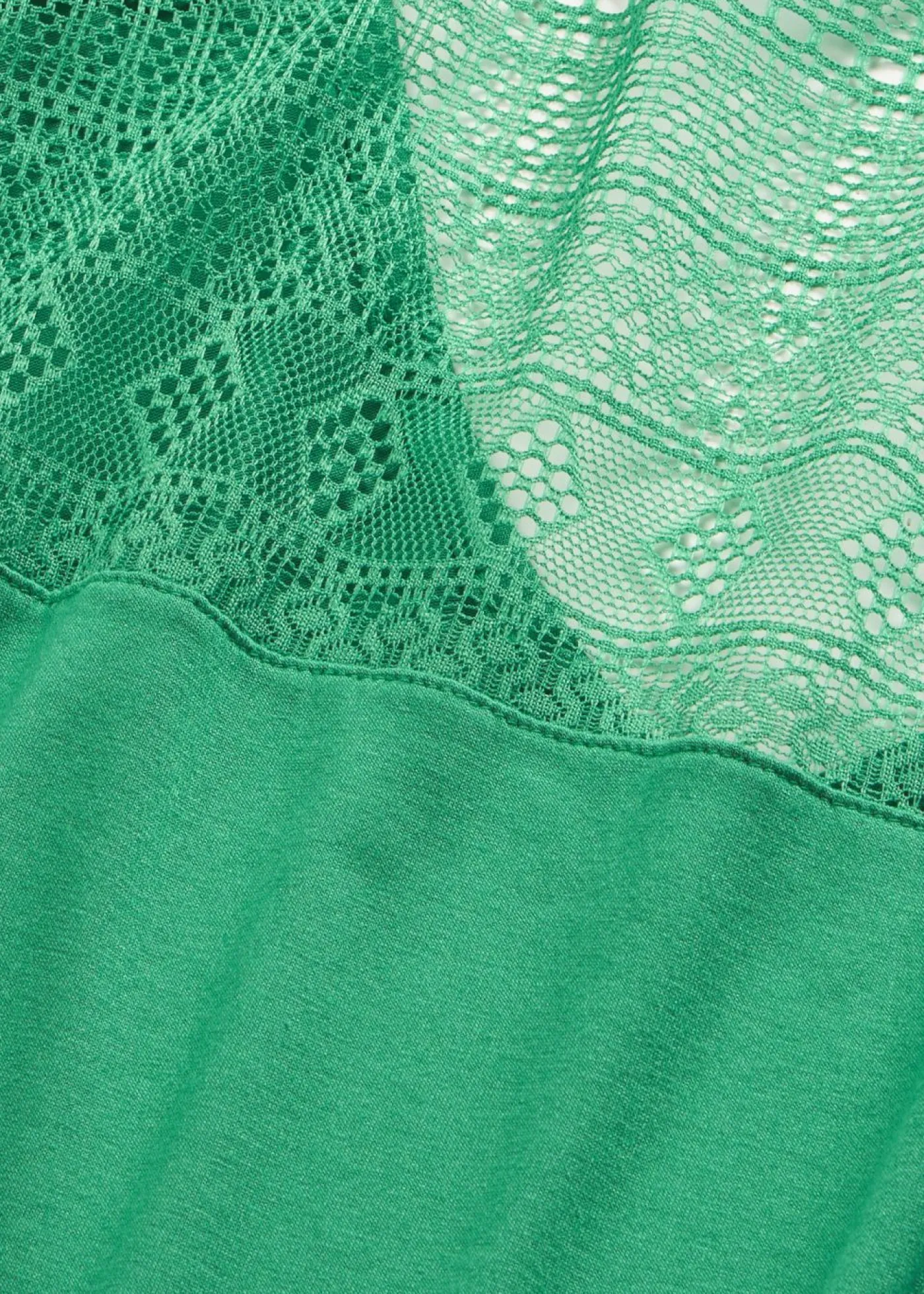 bonprix bonprix Camiseta de suave mezcla de viscosa Verde