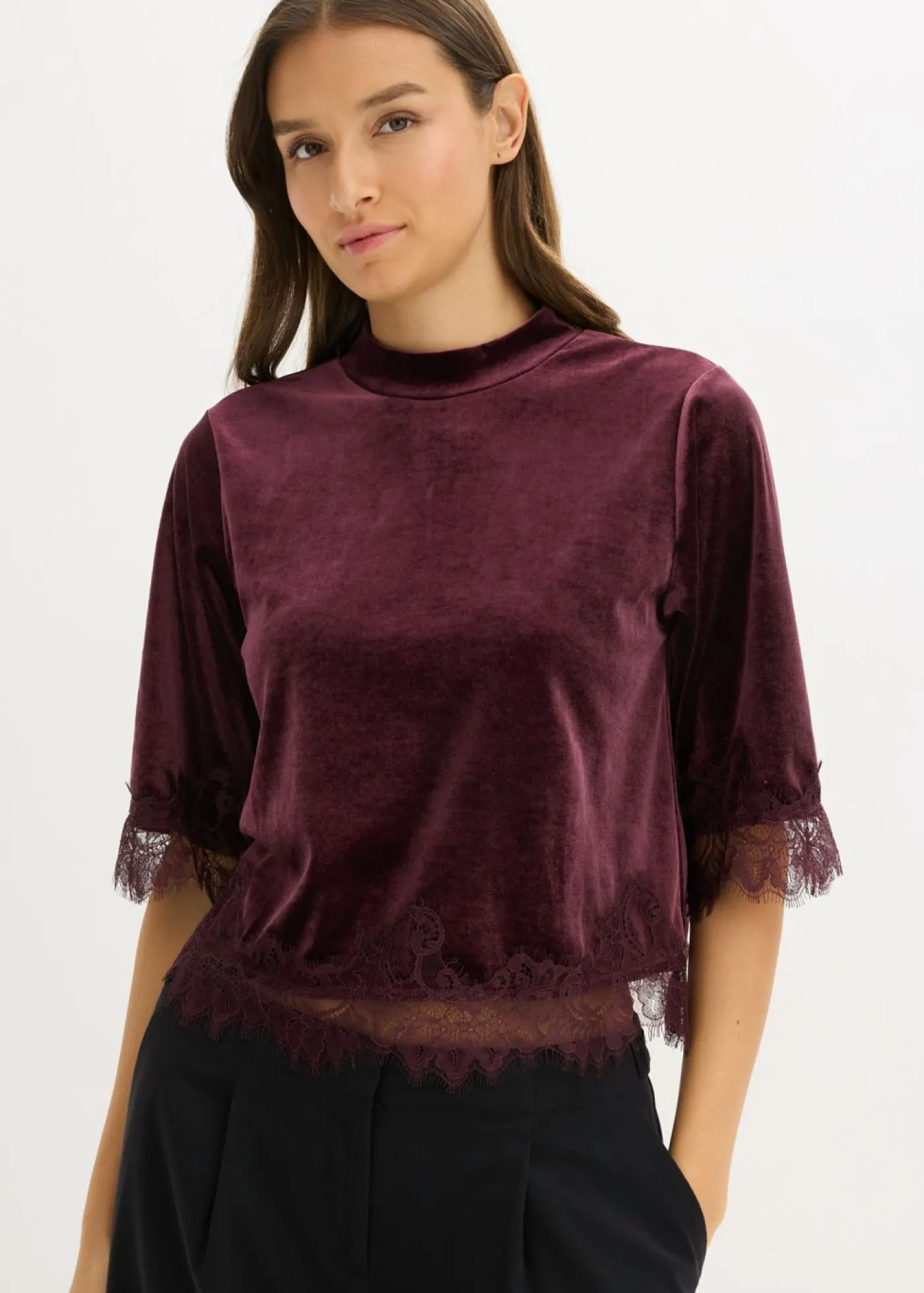 bonprix bonprix Camiseta de terciopelo con encaje rojo burdeos New