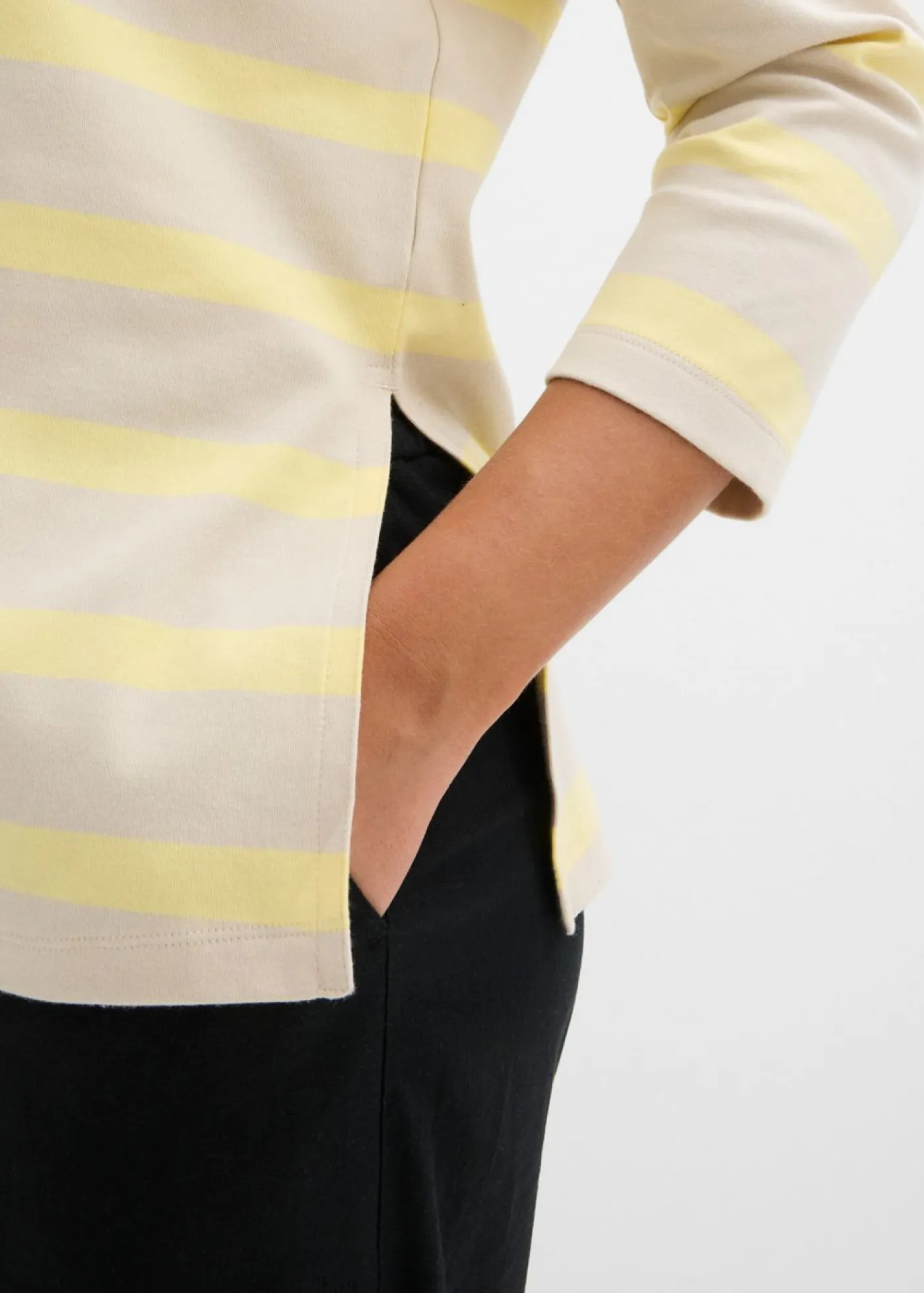 bonprix bonprix Camiseta larga de algodón orgánico pesado arena claro-amarillo claro rayas horizontales Clearance