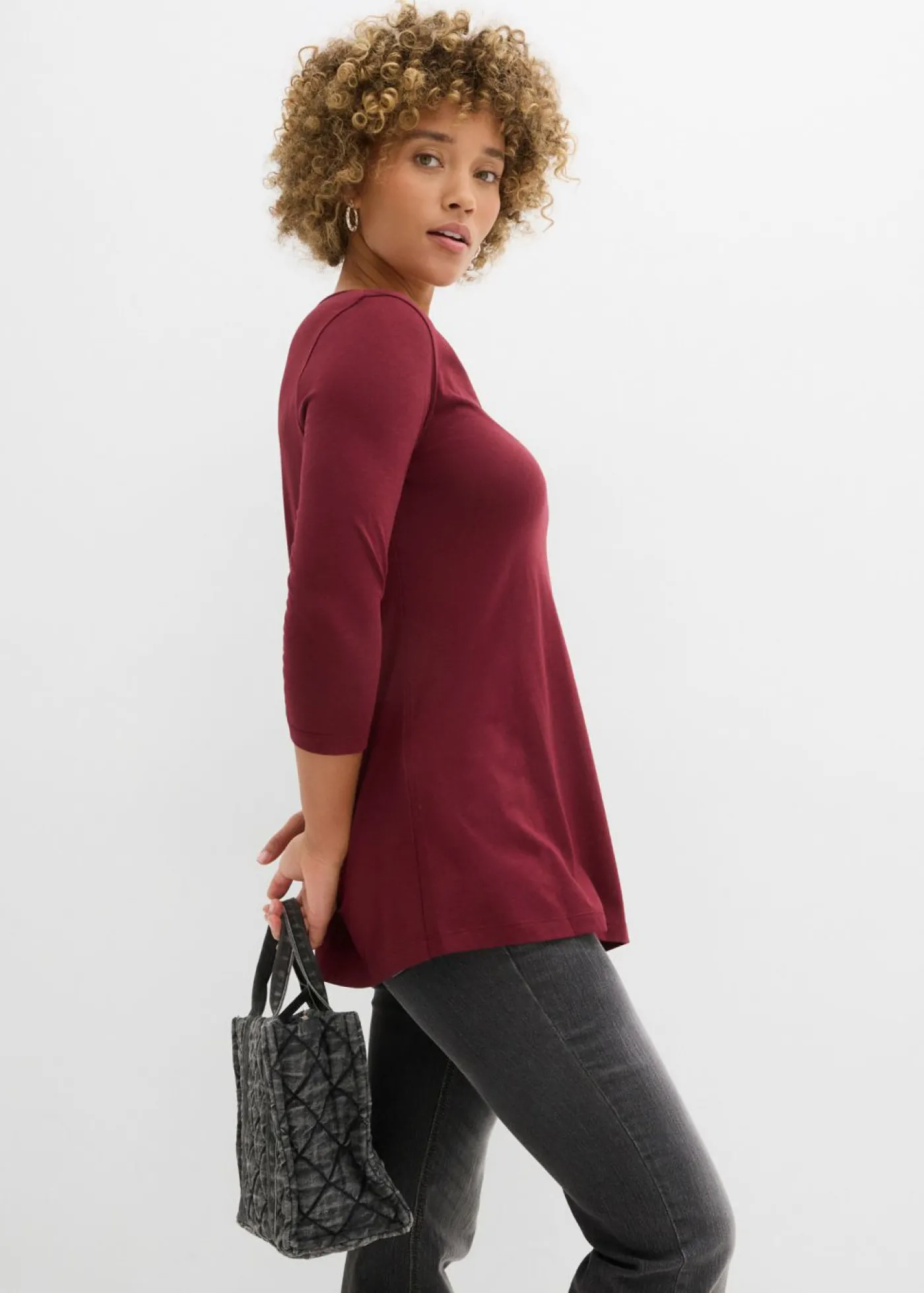 bonprix bonprix Camiseta larga de mezcla de viscosa y algodón rojo avellana Best