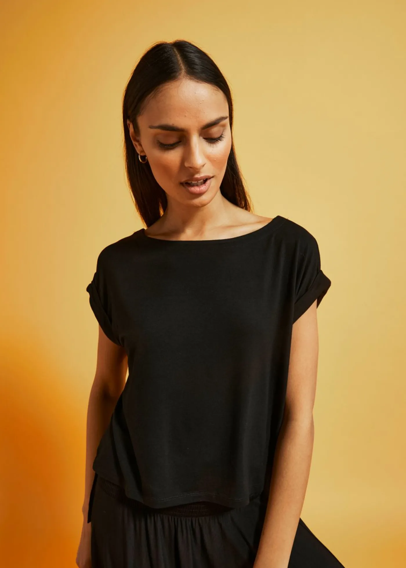 bonprix bonprix Camiseta oversize de viscosa fluida Negro Hot